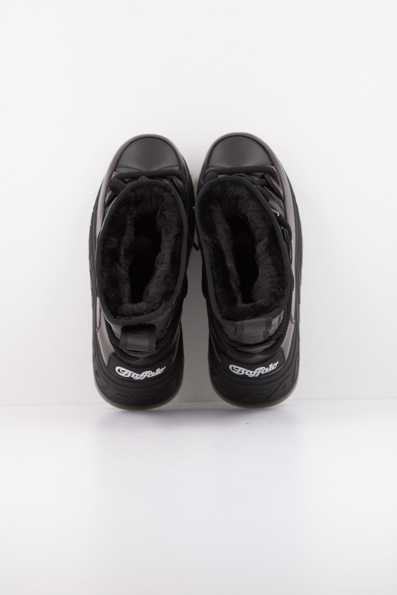 BUFFALO ELIZA SNOW BOOT en color NEGRO (5)