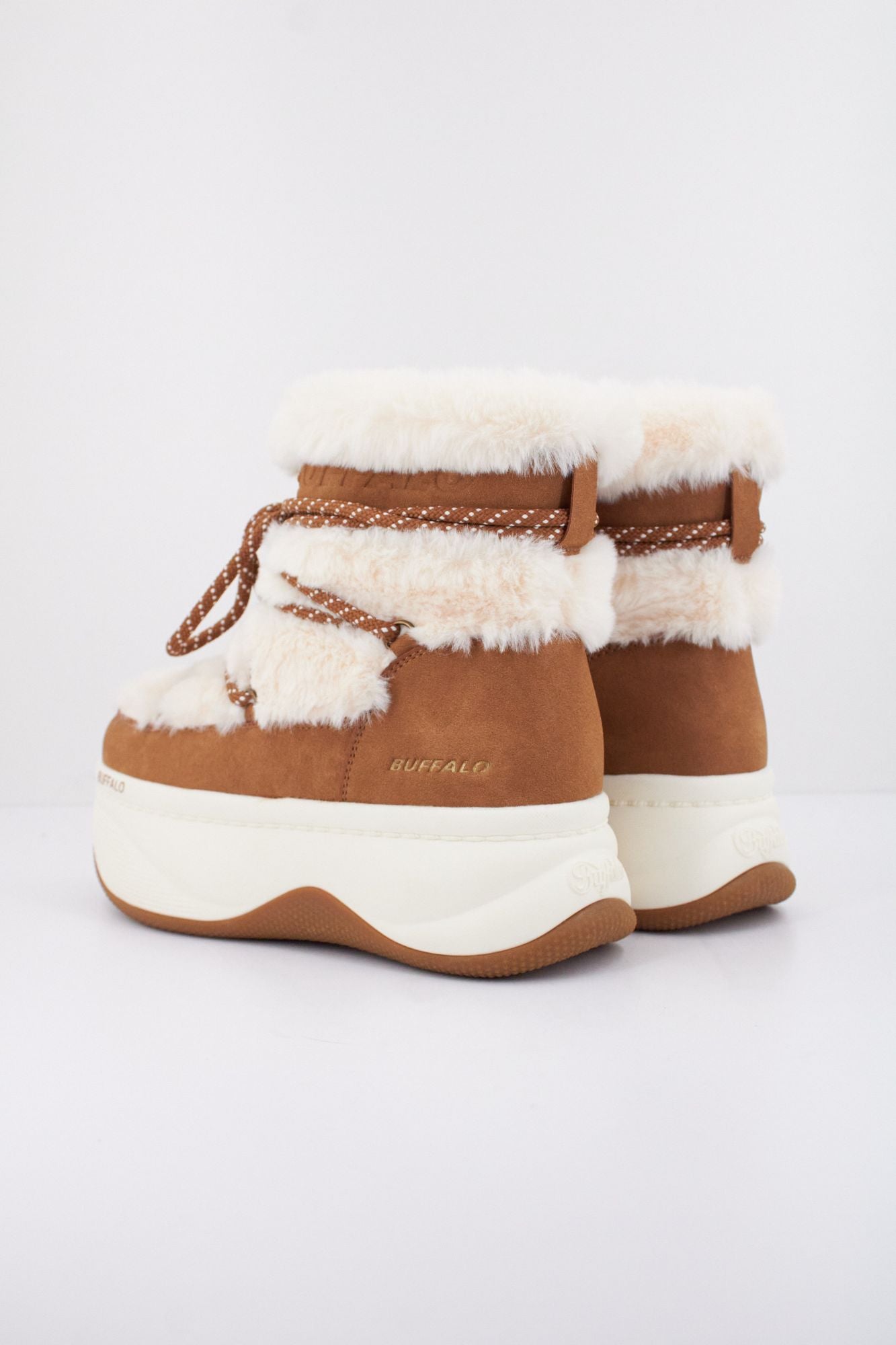 BUFFALO ORCUS SNOW BOOT en color MARRON (4)