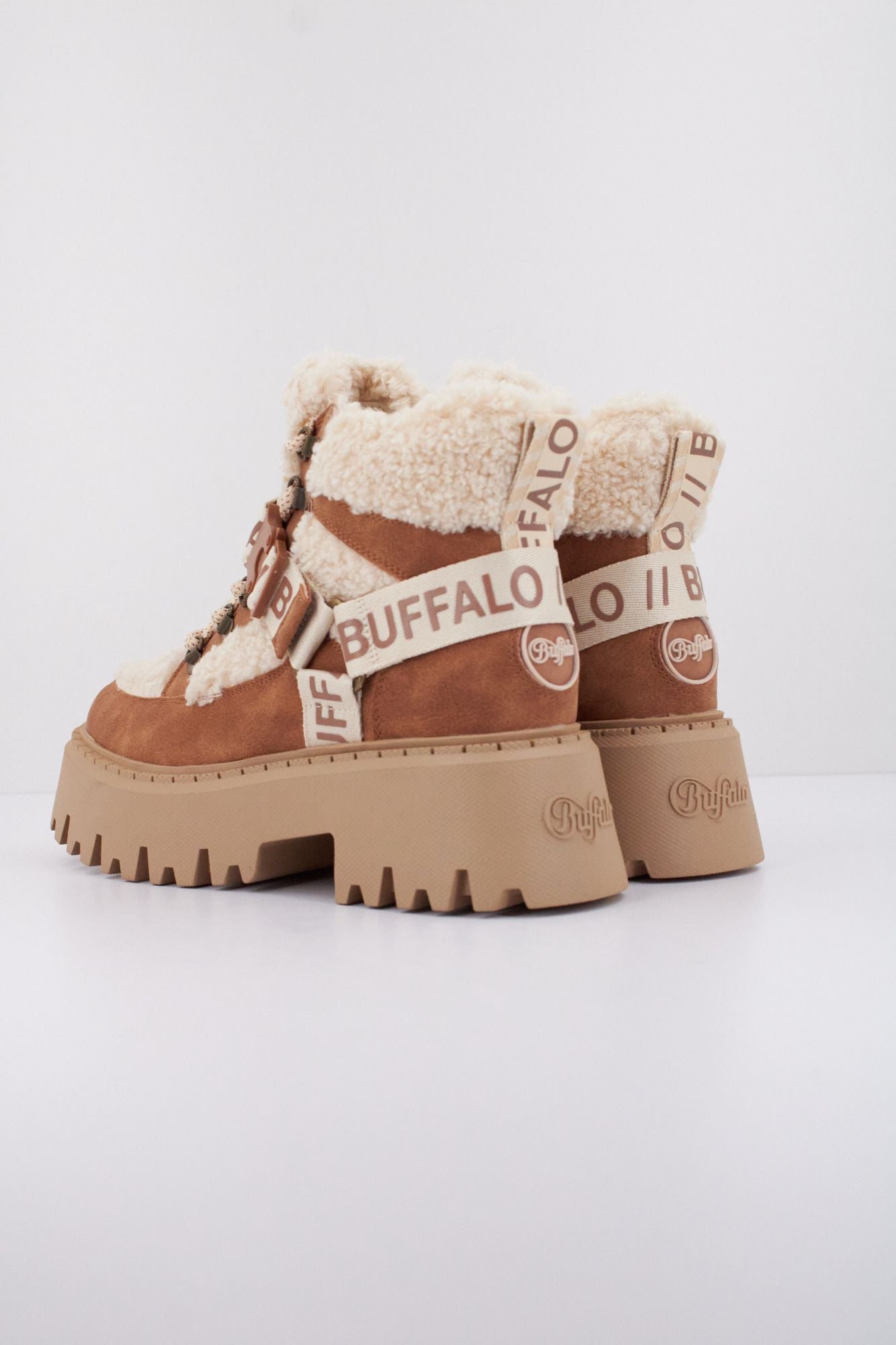 BUFFALO ASPEN COM MID WARM en color MARRON (4)