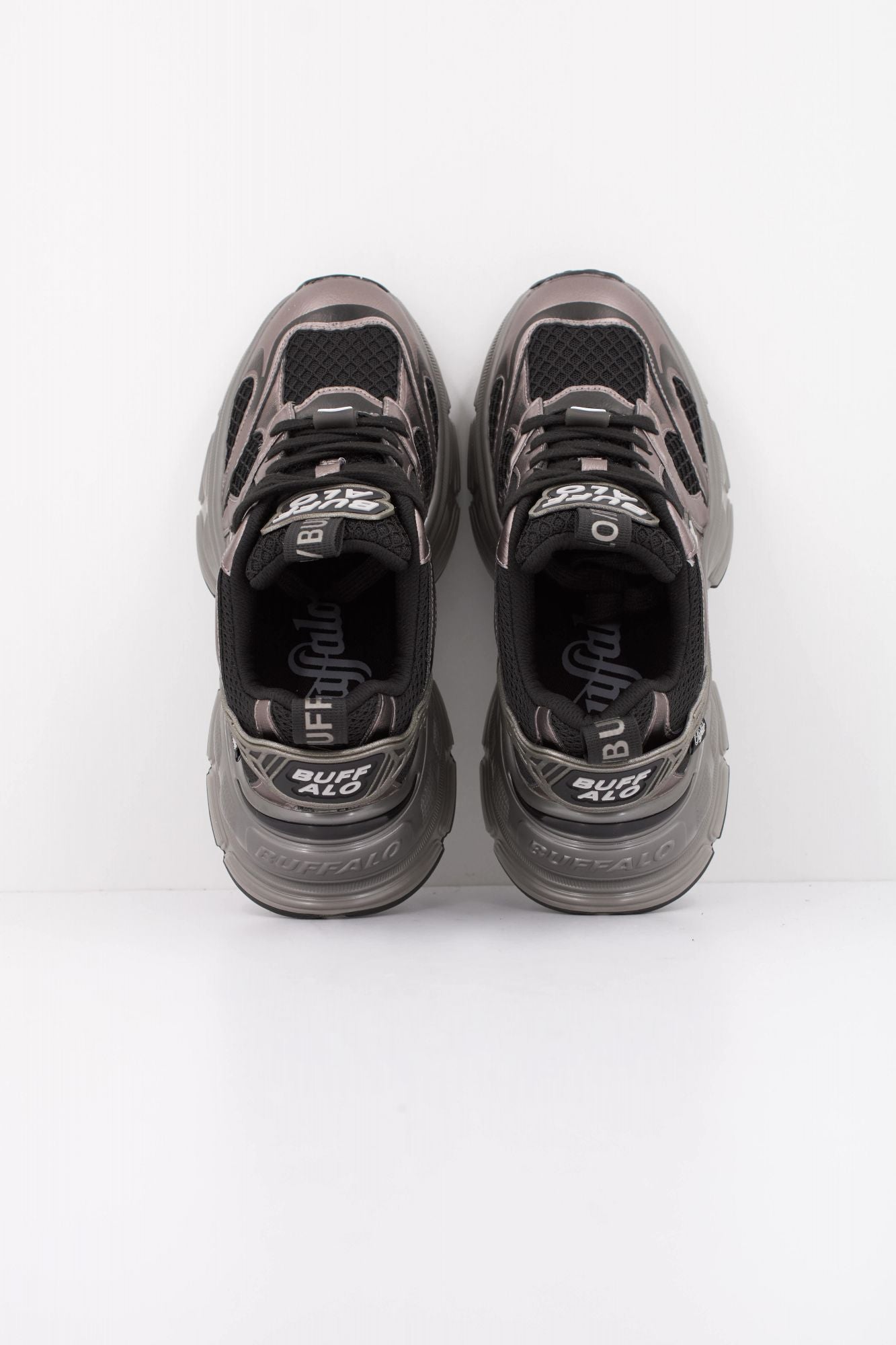 BUFFALO RIDR en color NEGRO (5)