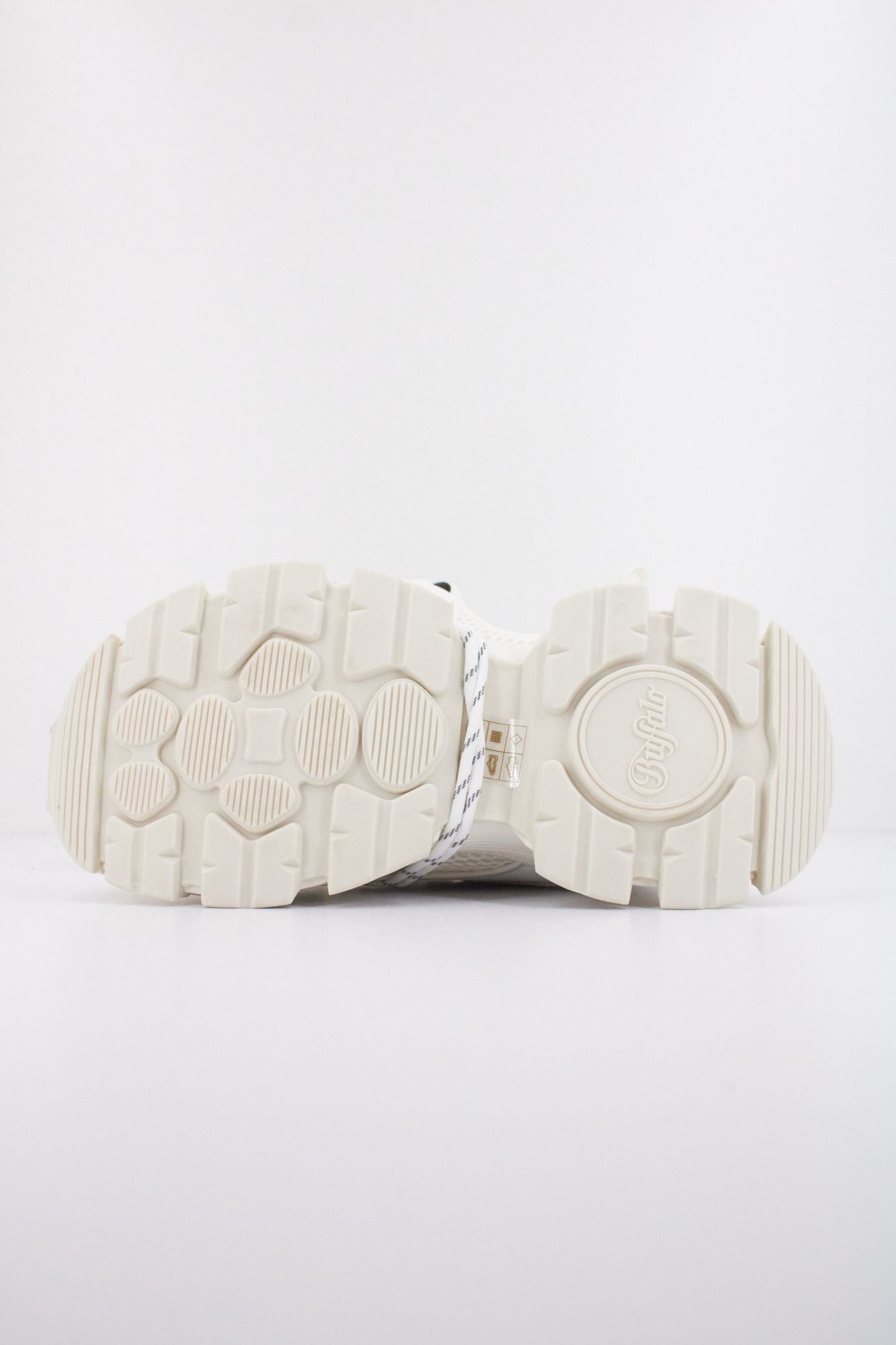 BUFFALO SATURN LACE en color BLANCO (5)