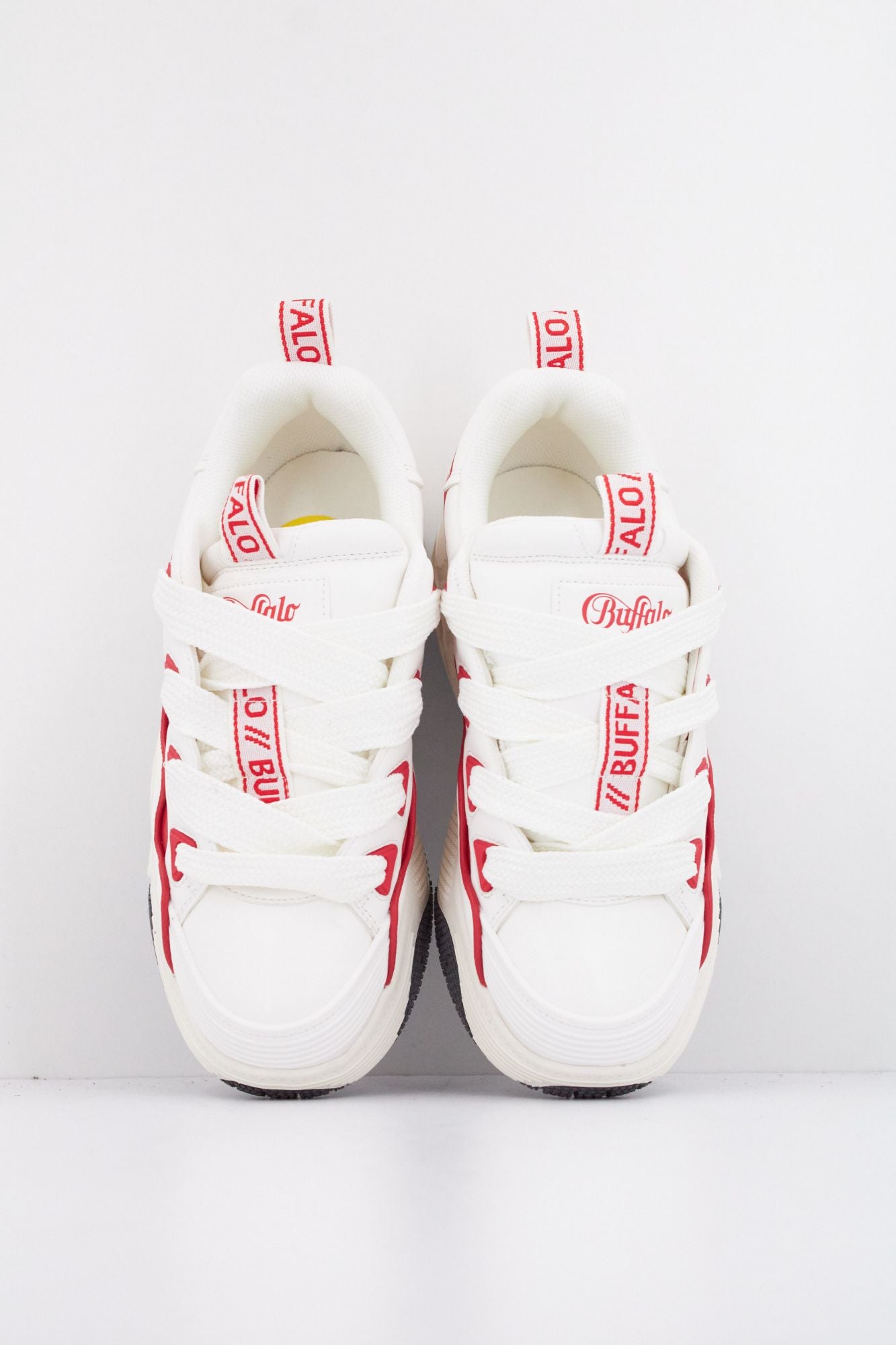 BUFFALO HERO SKATE en color BLANCO (3)