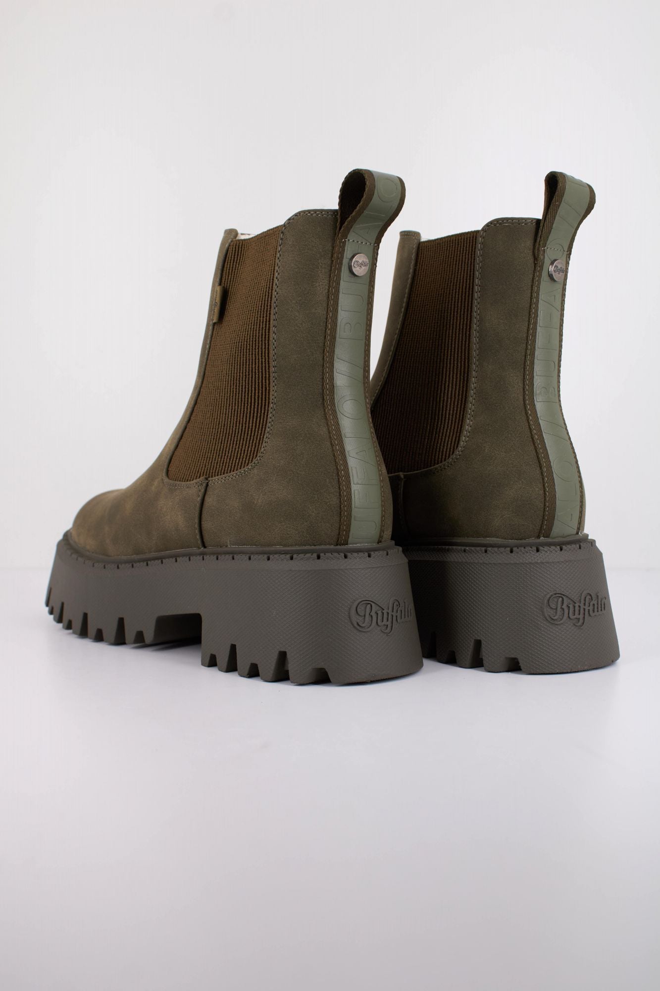 BUFFALO ASPEN CHELSEA WARM en color VERDE (3)