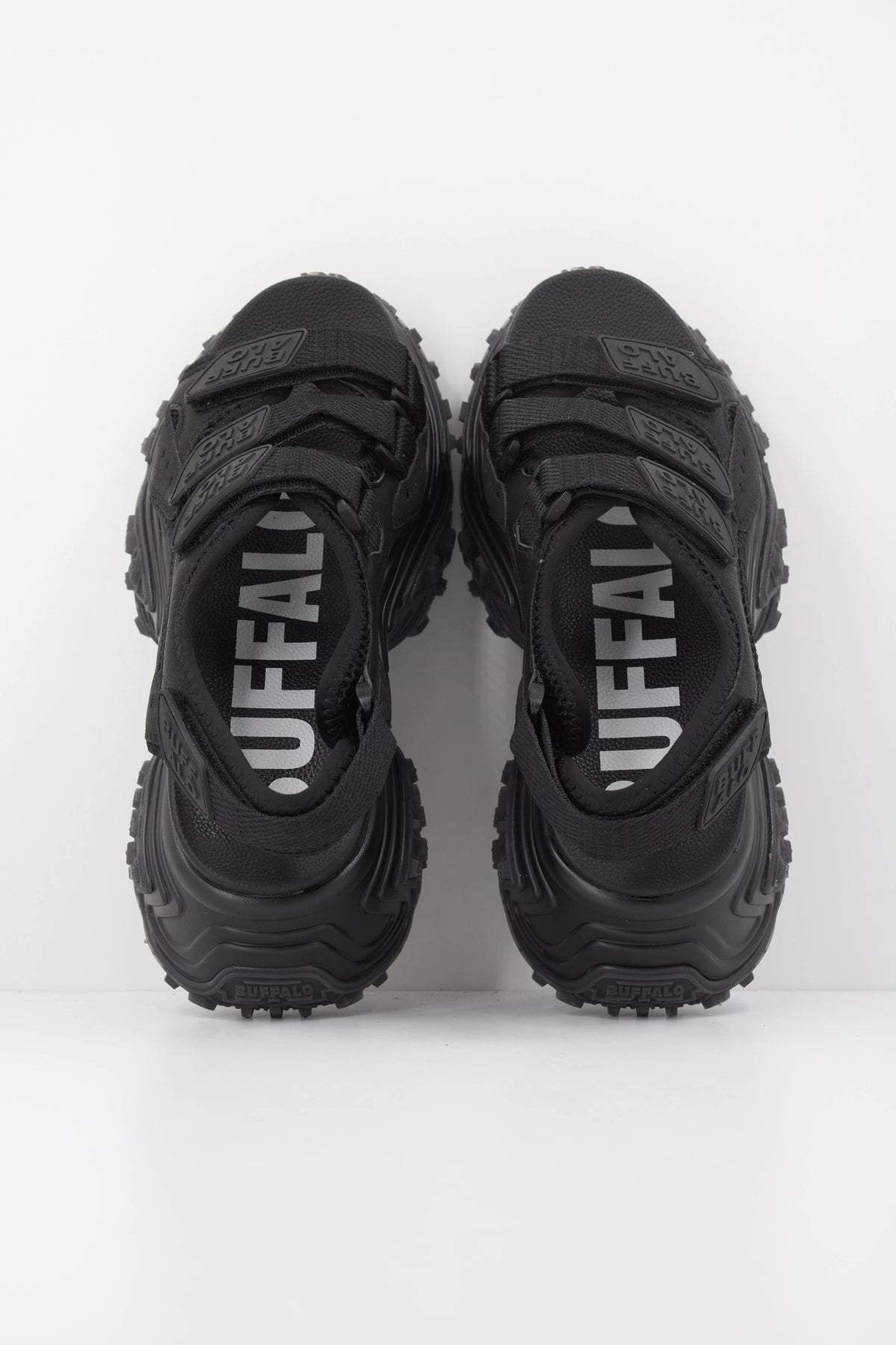 BUFFALO 1602366B en color NEGRO (3)