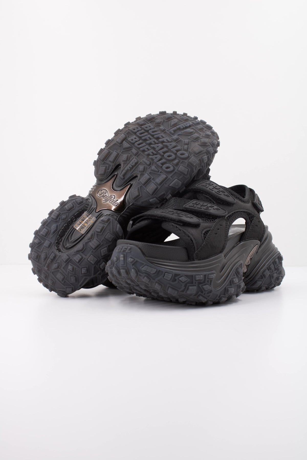 BUFFALO 1602366B en color NEGRO (5)