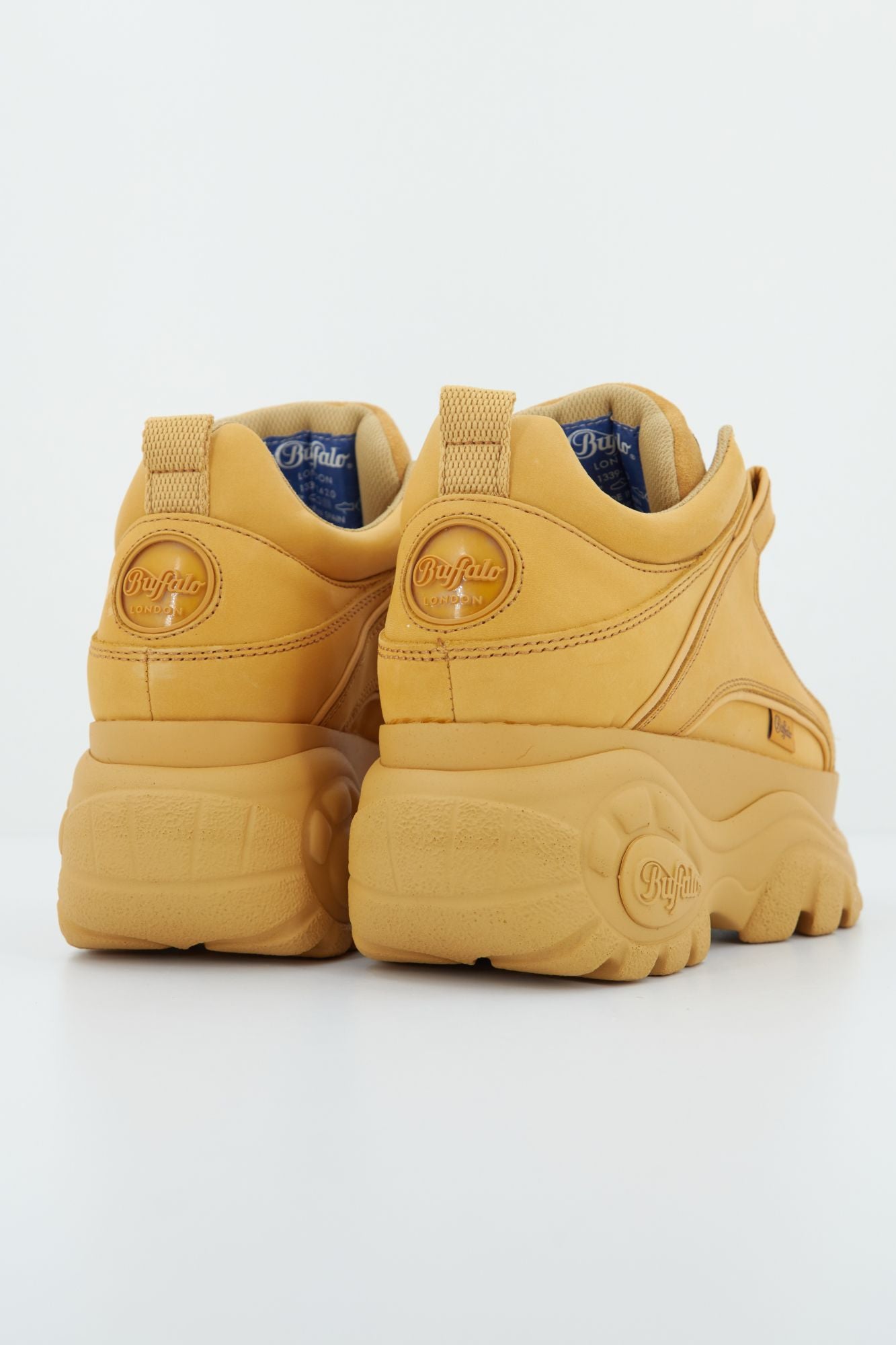 BUFFALO 1533041 en color MARRON CLARO (2)