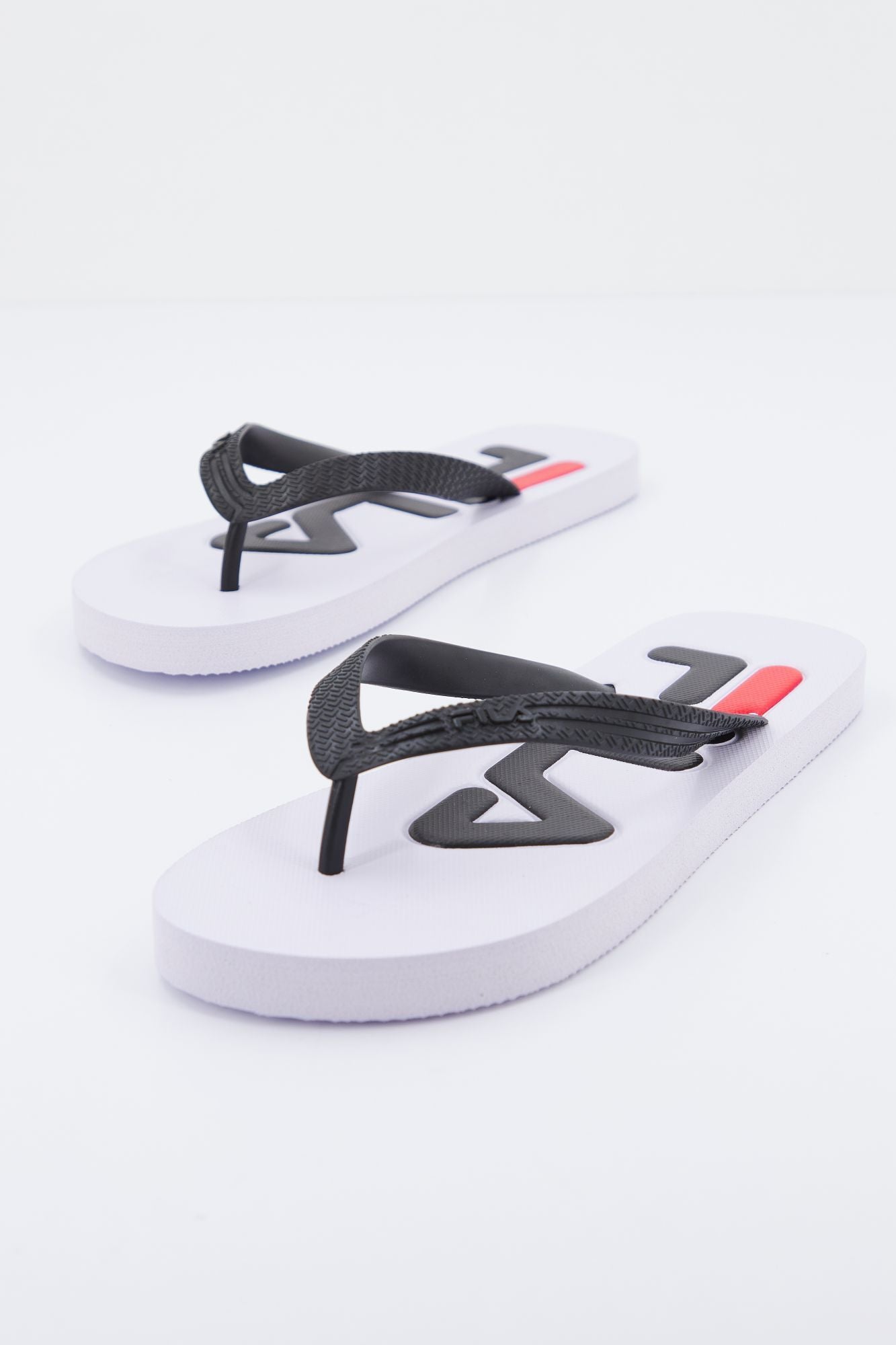 FILA TROY SLIPPER en color BLANCO (3)