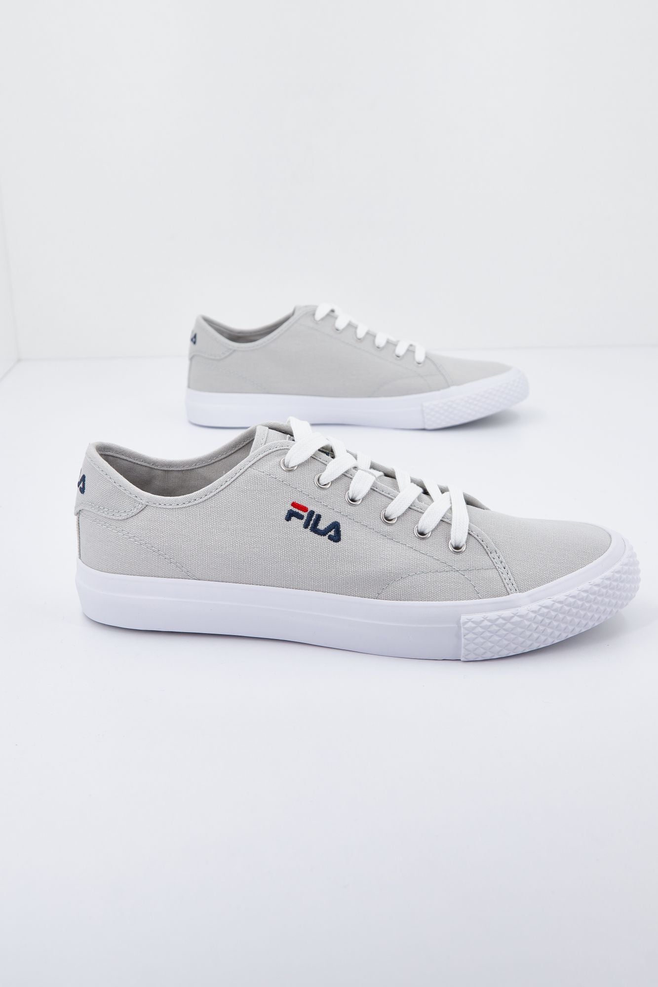 FILA POINTER CLASSIC en color BEIS (2)