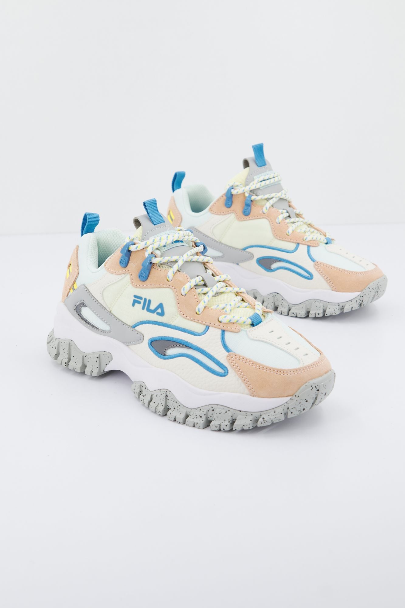 FILA RAY TRACER TR2 WMN en color MULTICOLOR (1)