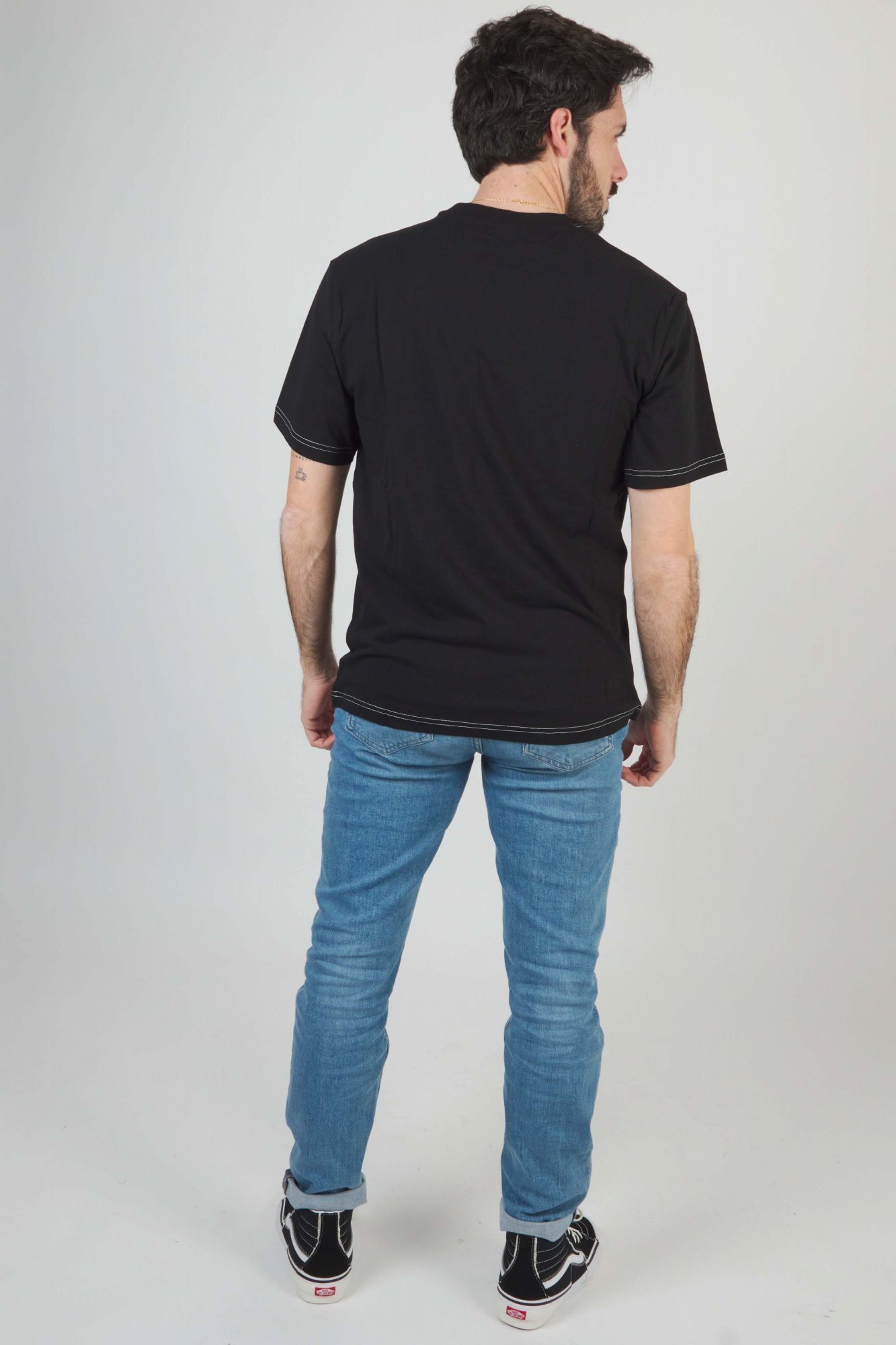 DICKIES WEST VALE TEE SS en color NEGRO (4)