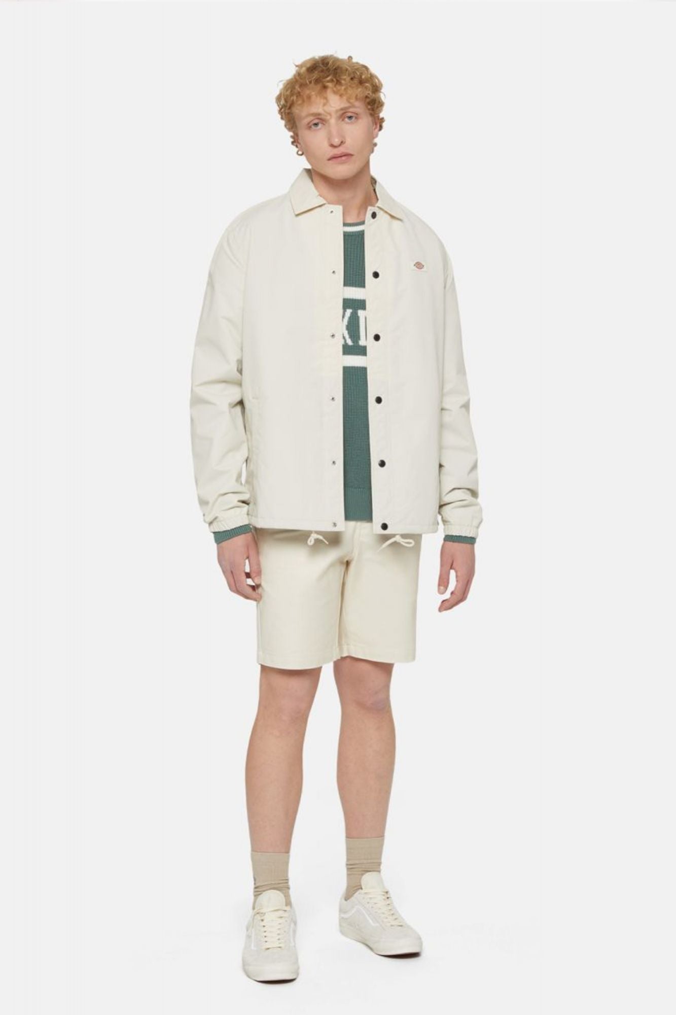 DICKIES OAKPORT COACH JACKET W en color BEIS (5)