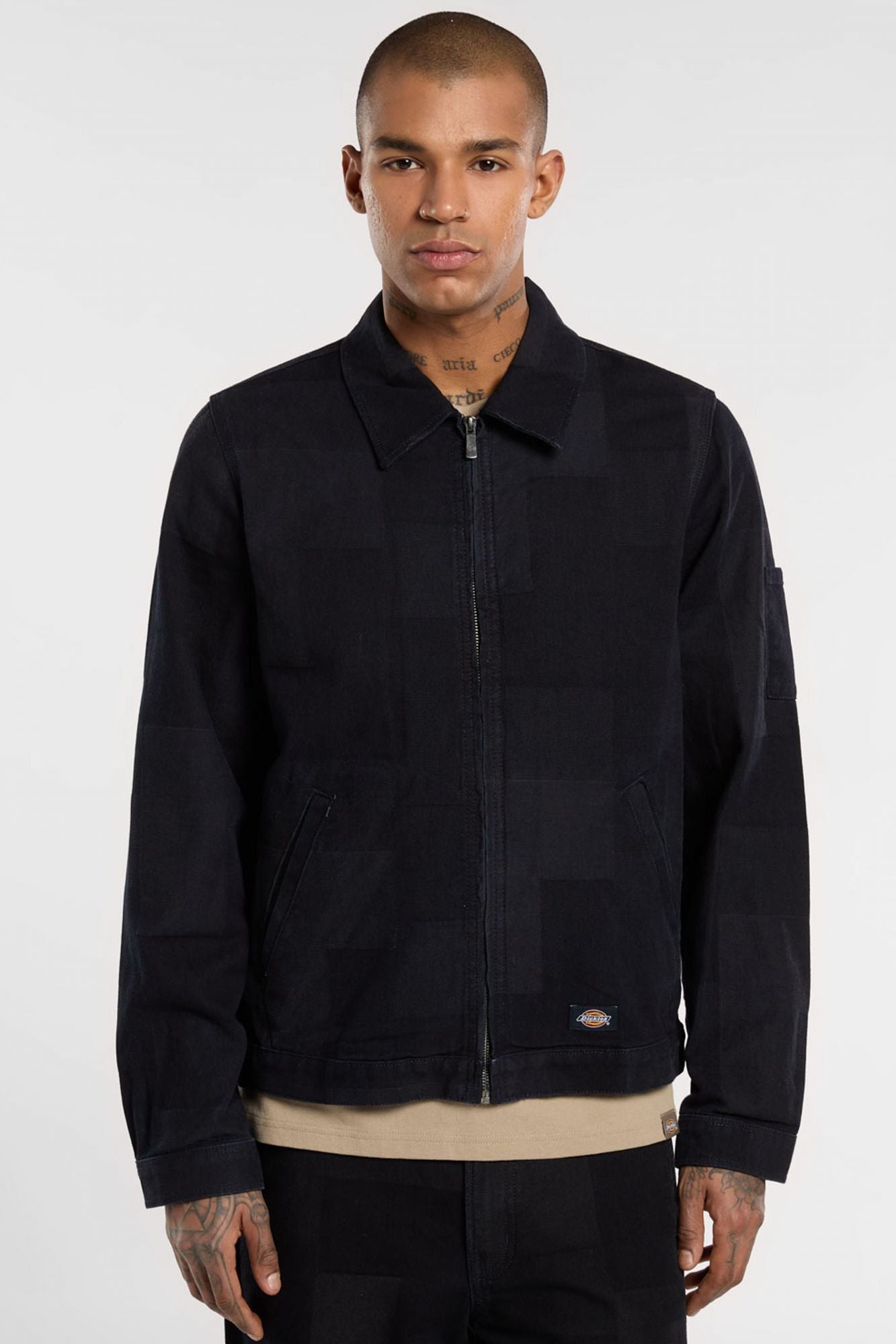 DICKIES DK0A4Z75RIN1 JACQUARD EISENHOWER en color NEGRO (1)