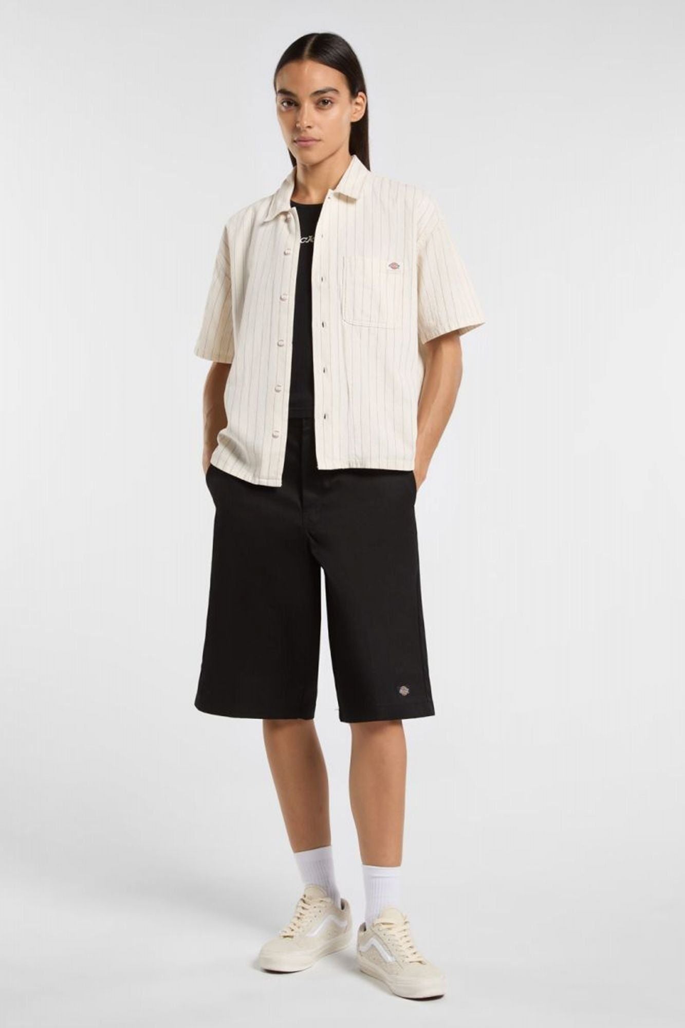 DICKIES SERVICE SS SHIRT en color BEIS (4)