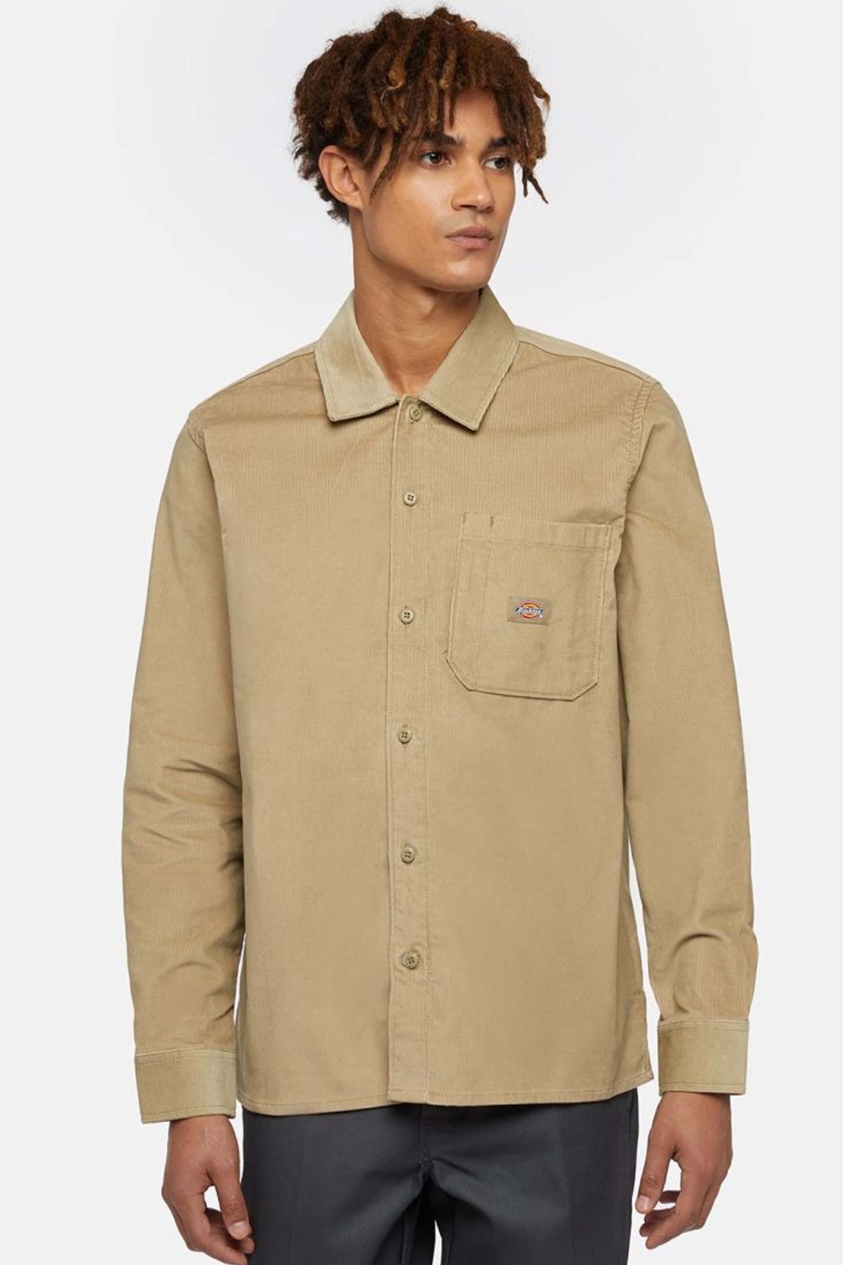 DICKIES CORDUROY SHIRT LS en color BEIS (1)