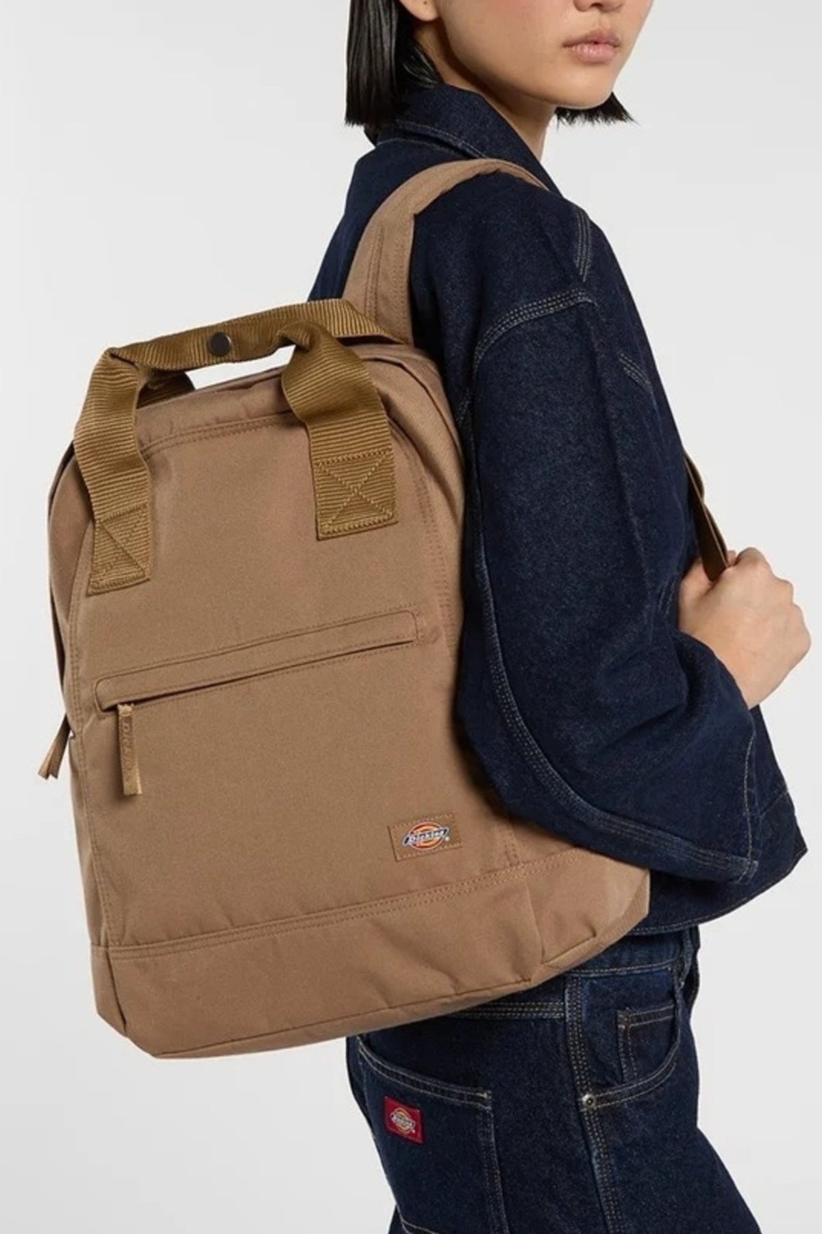 DICKIES DK0A8CINJ371 LISBON BACKPACK en color MARRON CLARO (1)