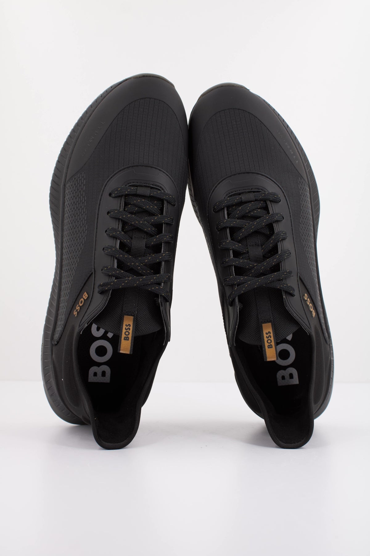 BOSS TTNM EVO RUNN RSMH en color NEGRO (3)