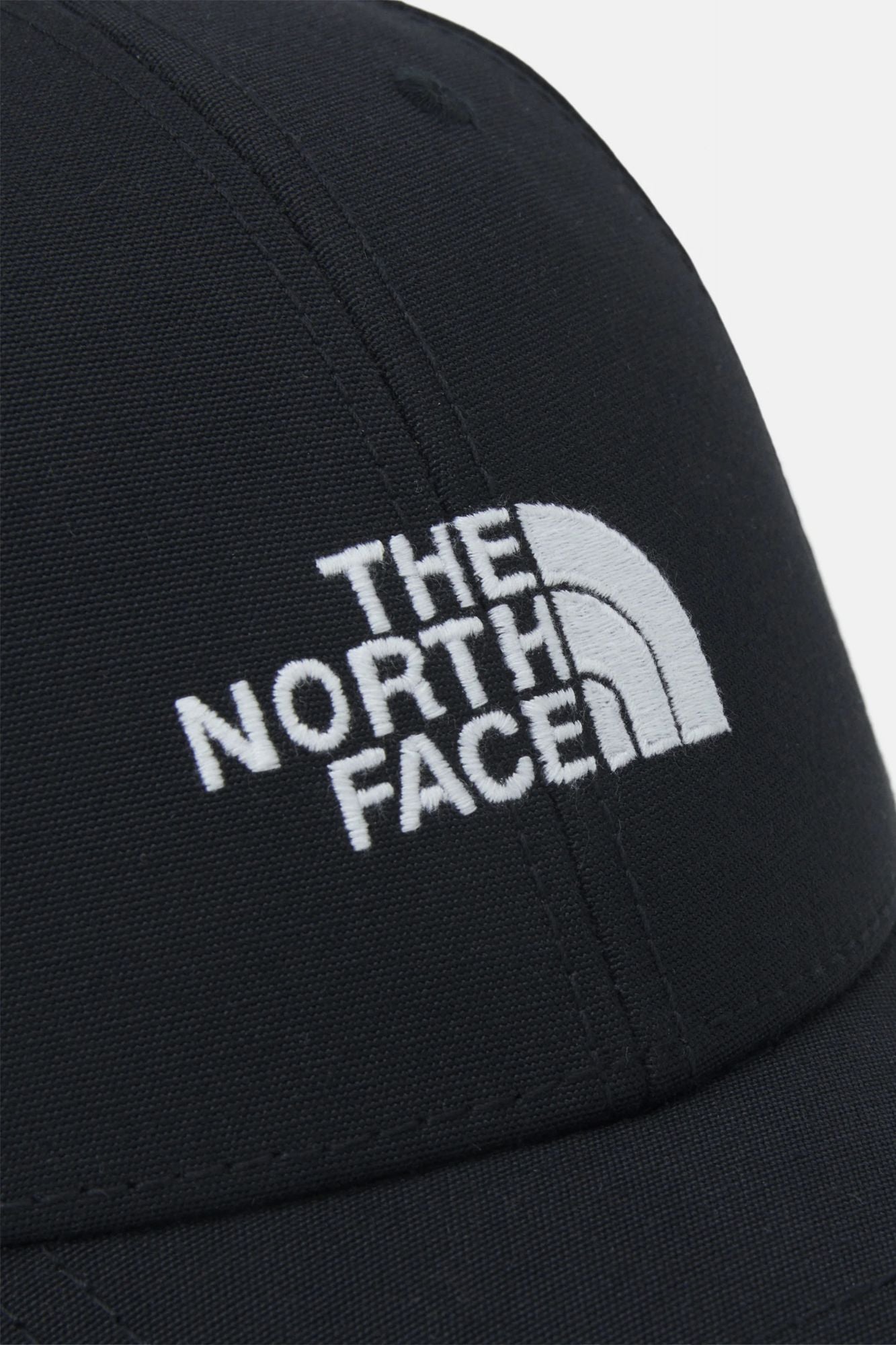 THE NORTH FACE RECYCLED 66 CLASSIC HA en color NEGRO (4)