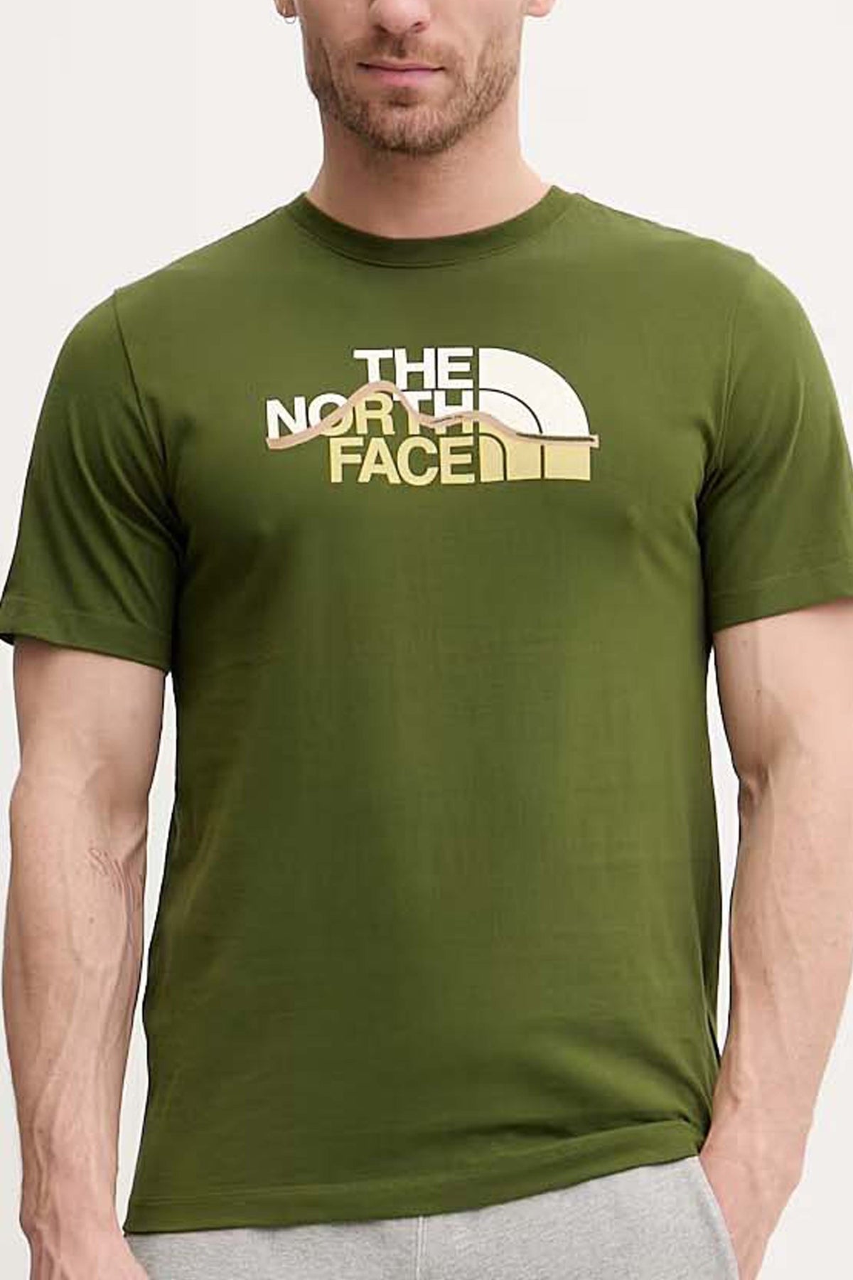 THE NORTH FACE T-SHIRT en color VERDE (2)