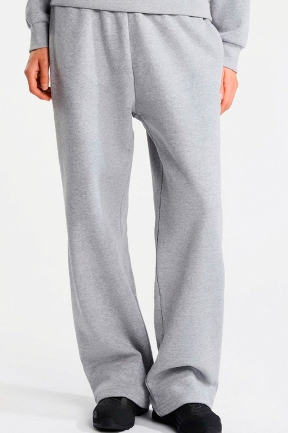 THE NORTH FACE W ESS TRRY SD RLX en color GRIS (1)