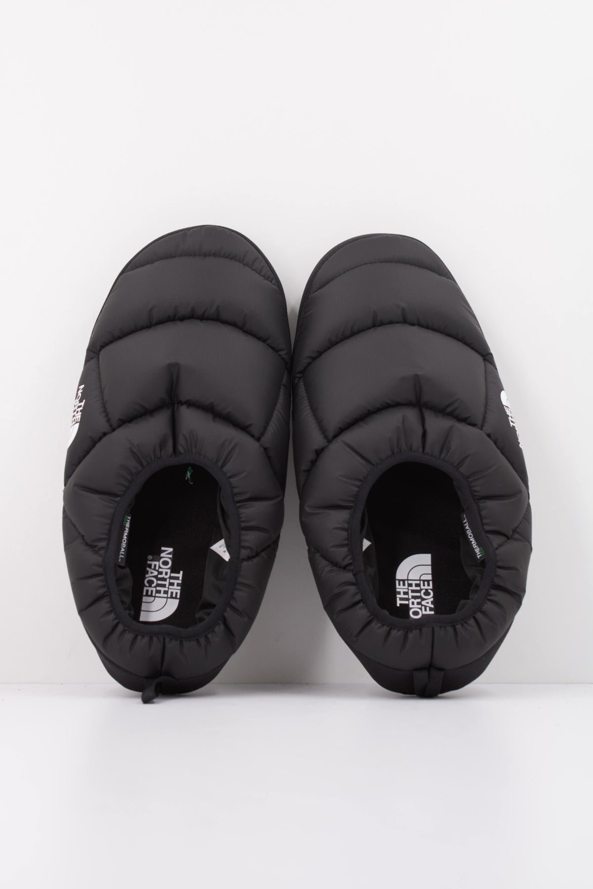 THE NORTH FACE NF0A8A9DKX71 en color NEGRO (3)