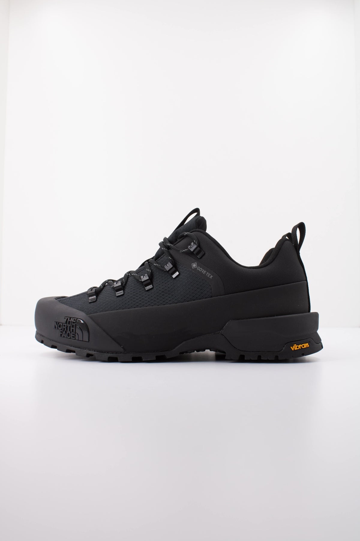 THE NORTH FACE GLENCLYFFE LOW GTX en color NEGRO (1)