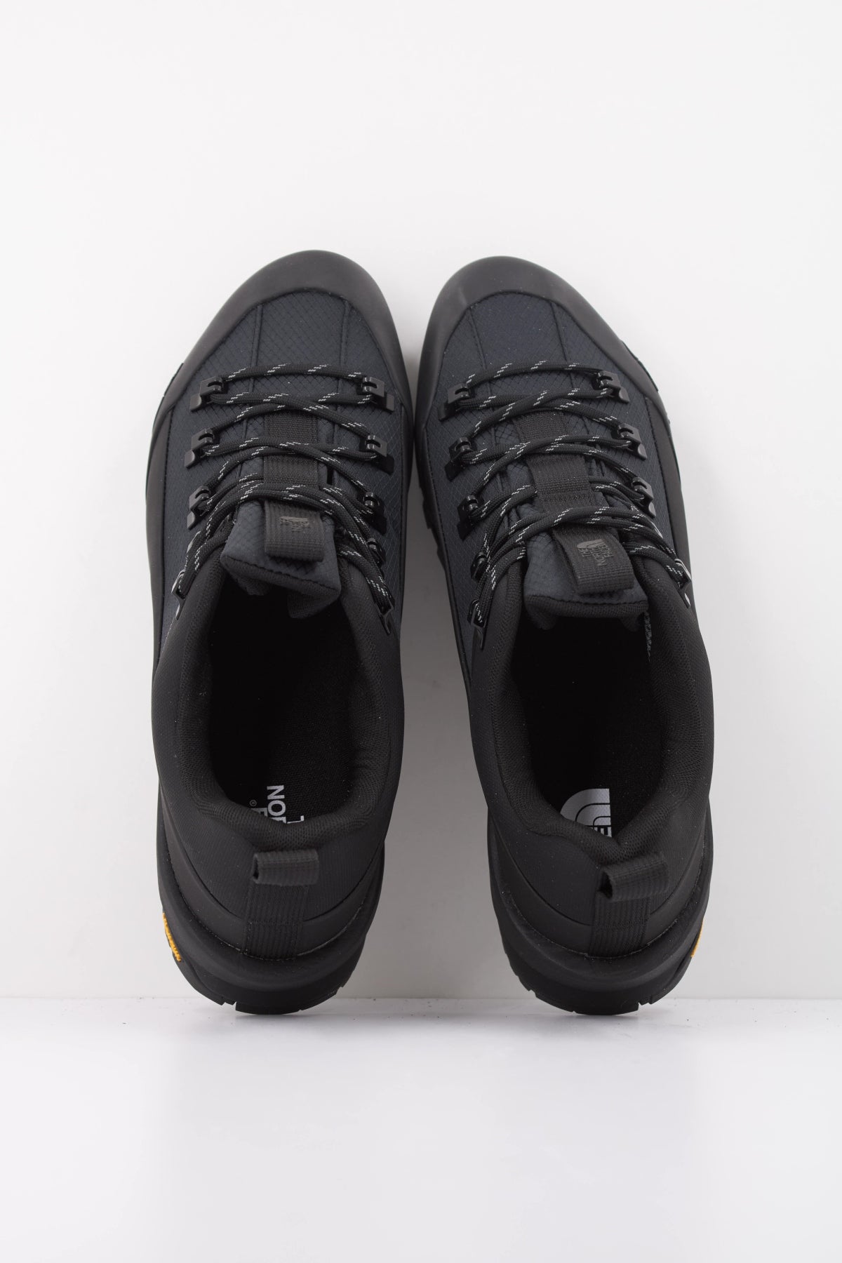 THE NORTH FACE GLENCLYFFE LOW GTX en color NEGRO (3)
