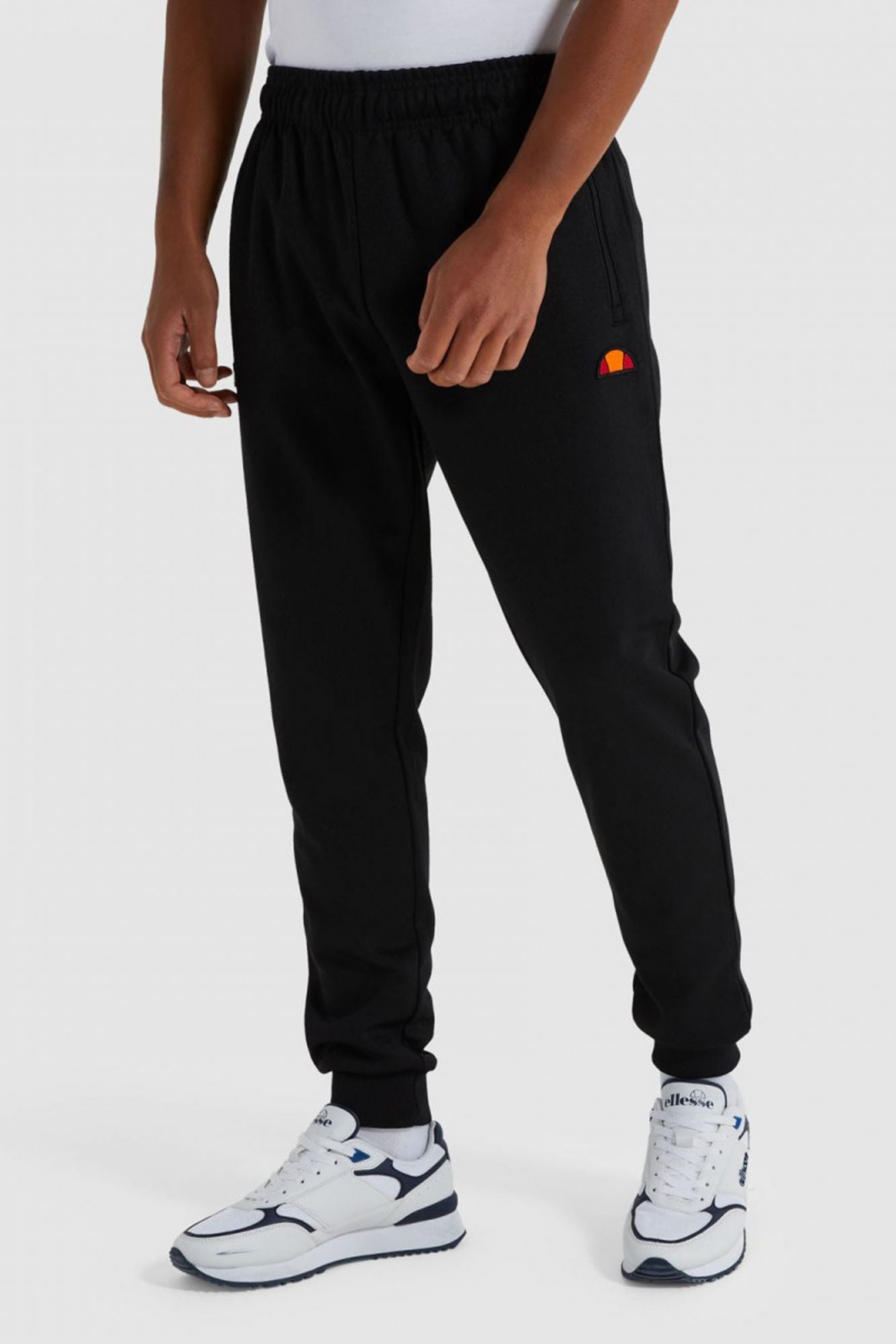 ELLESSE BERTONI TRACK en color NEGRO (1)