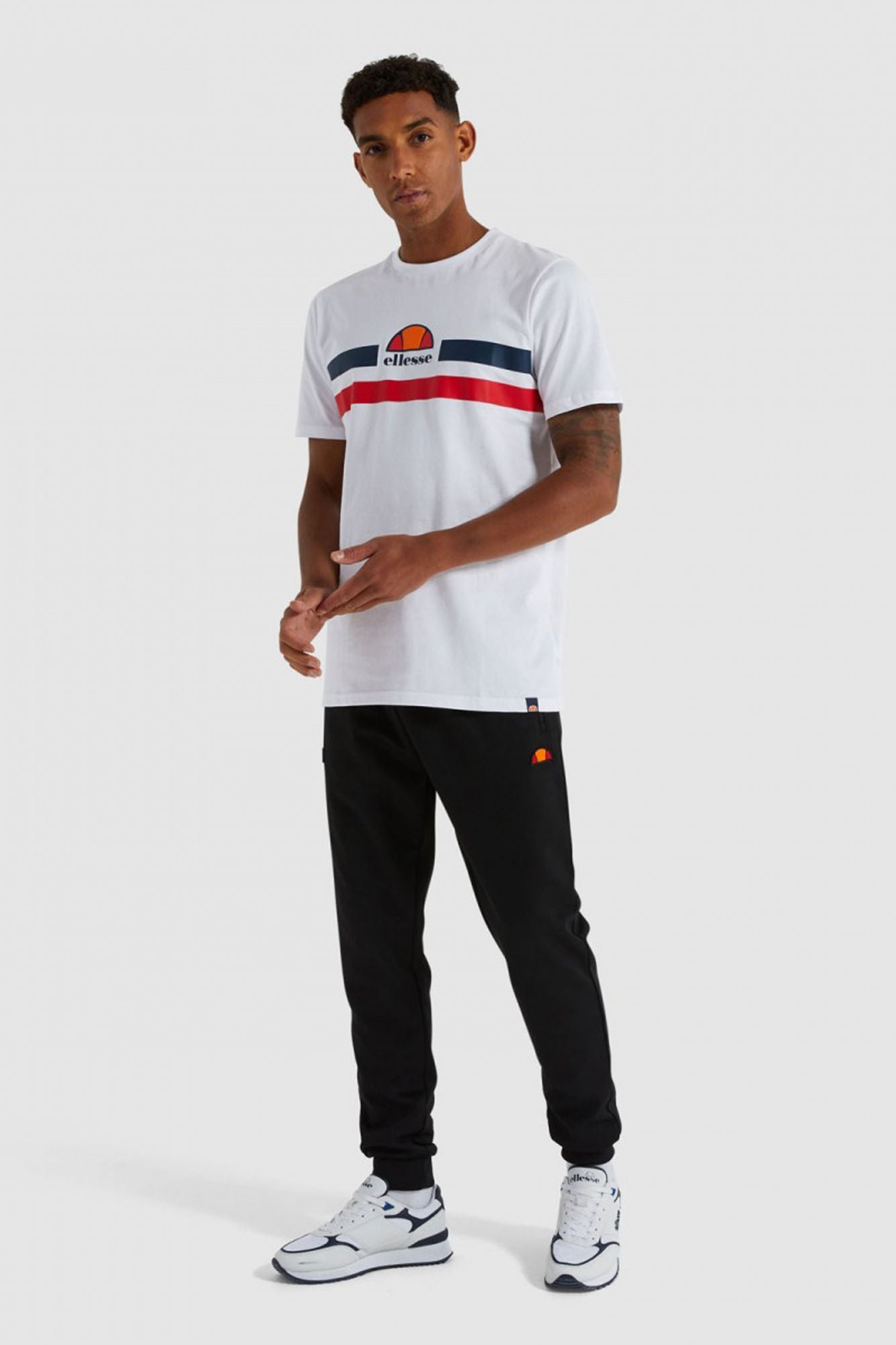 ELLESSE BERTONI TRACK en color NEGRO (2)