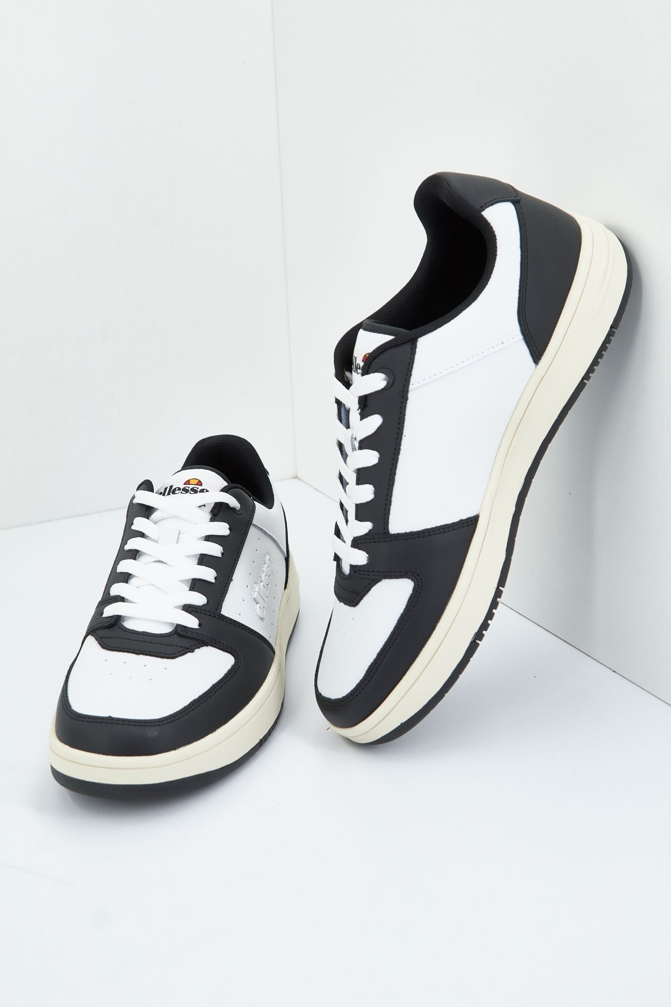 ELLESSE PANARO CUPSOLE en color BLANCO (3)