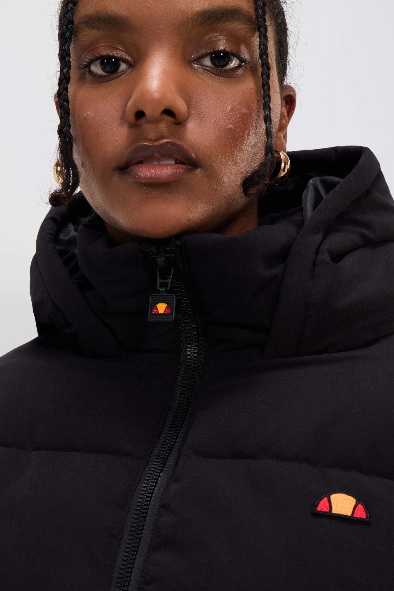 ELLESSE KSAMIL PADDED JACKET en color NEGRO (3)