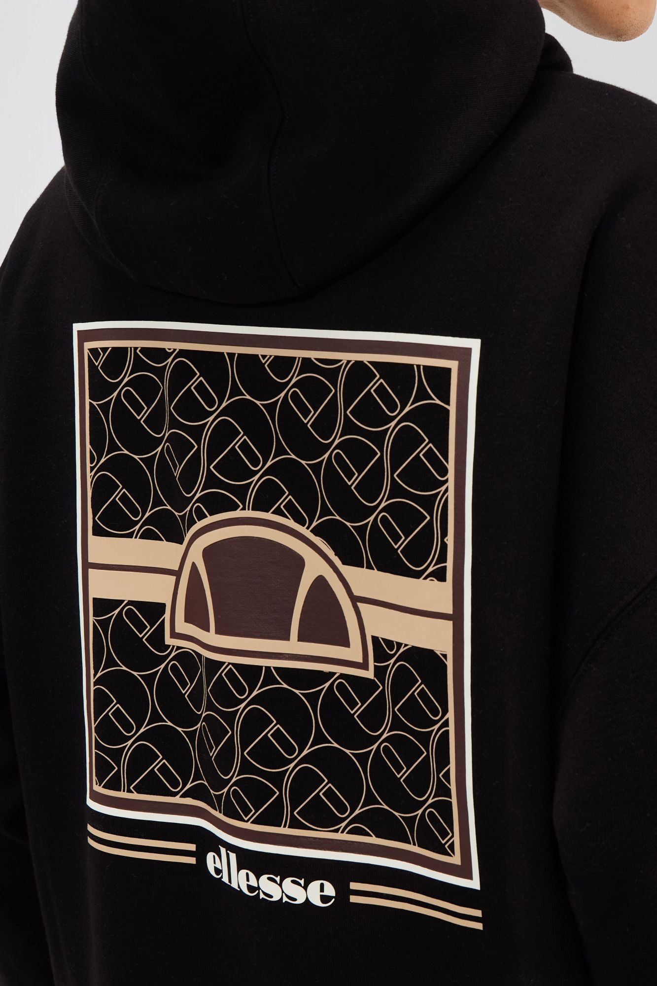 ELLESSE BARELI HOODY en color NEGRO (3)