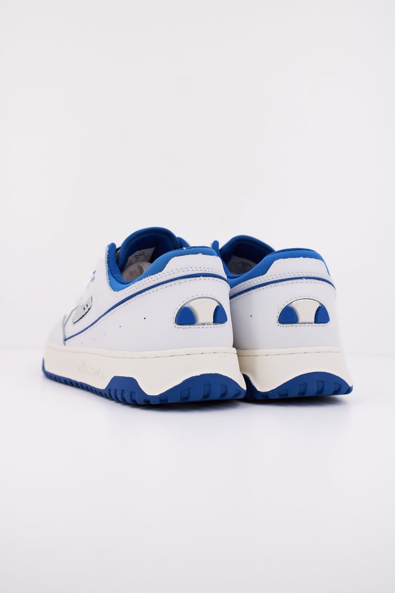 ELLESSE CUPSOLE en color BLANCO (4)