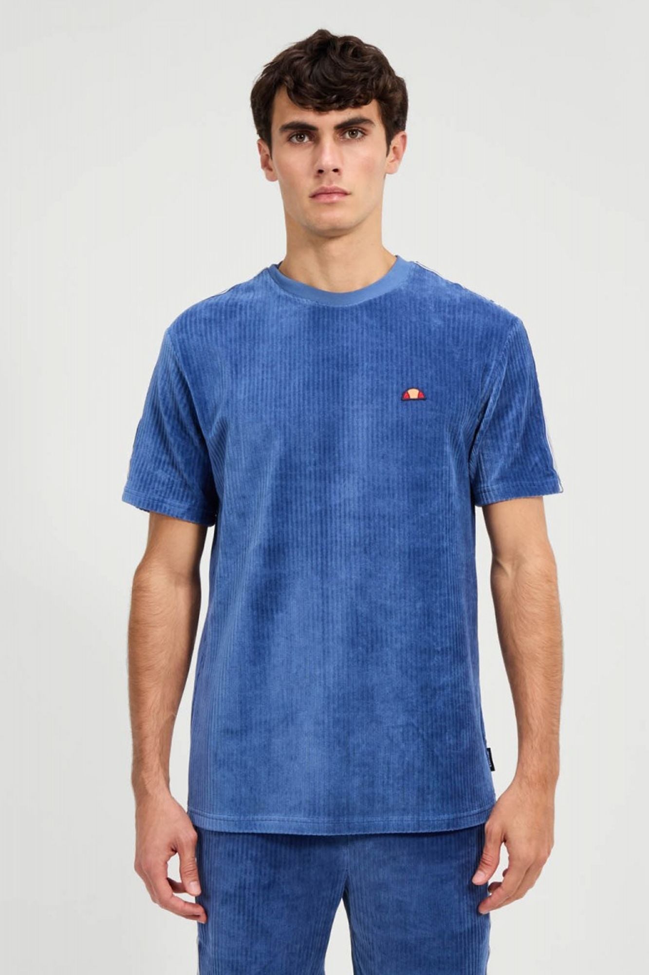 ELLESSE MADORI TEE en color AZUL (1)
