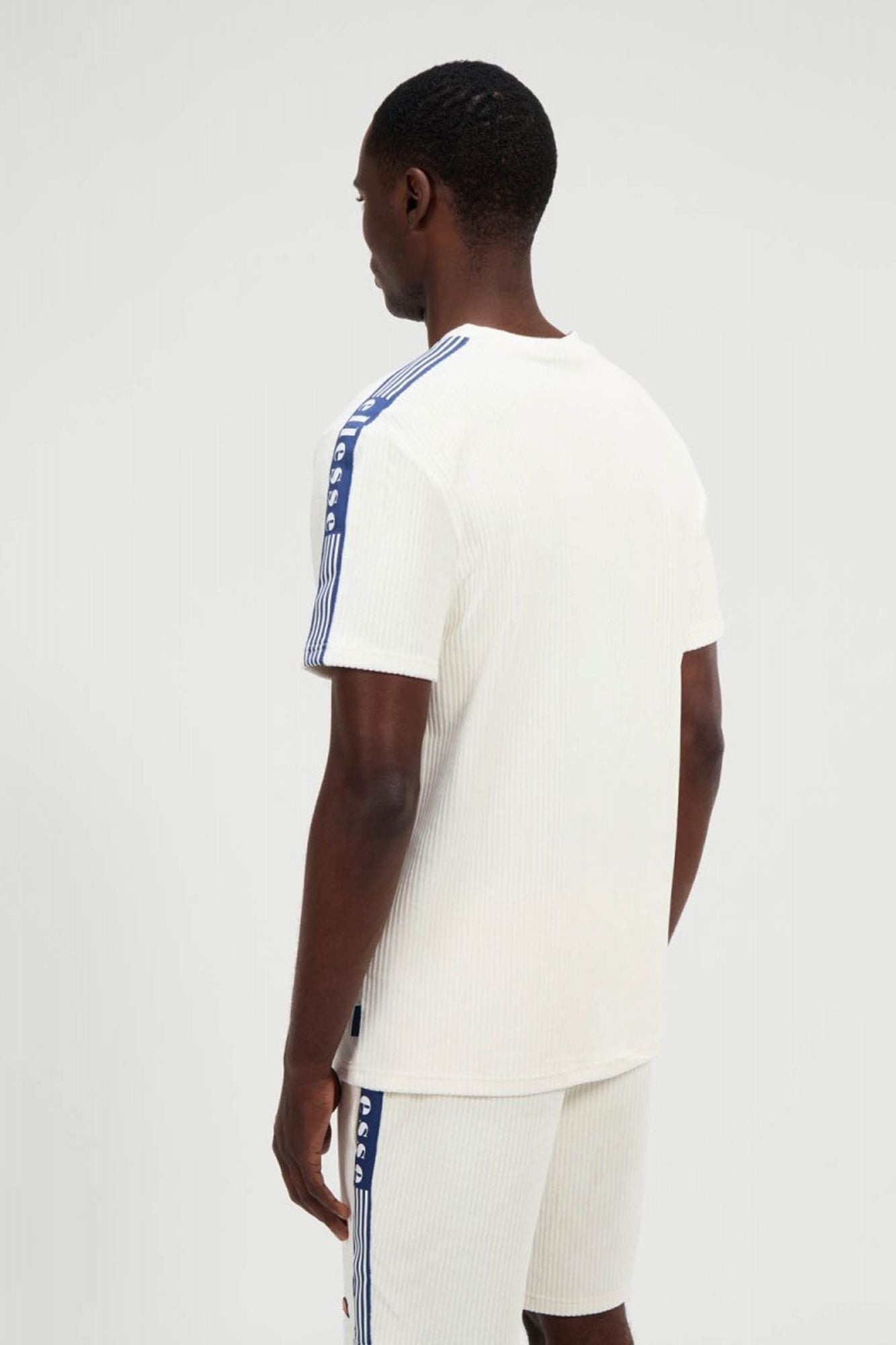 ELLESSE MADORI TEE en color BLANCO (3)