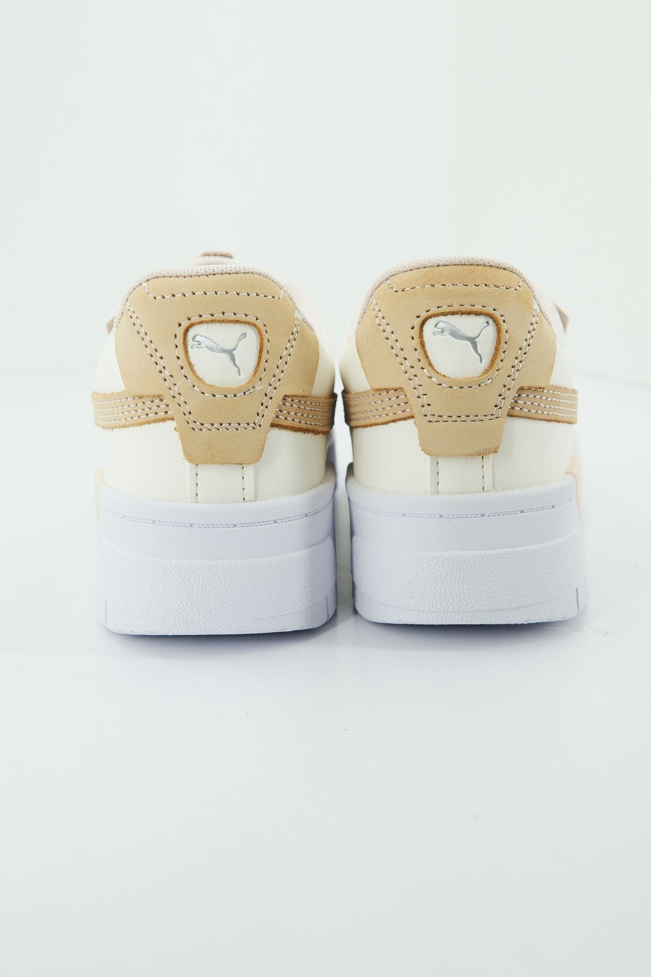 PUMA CALI DREAM PASTEL en color BEIS (3)