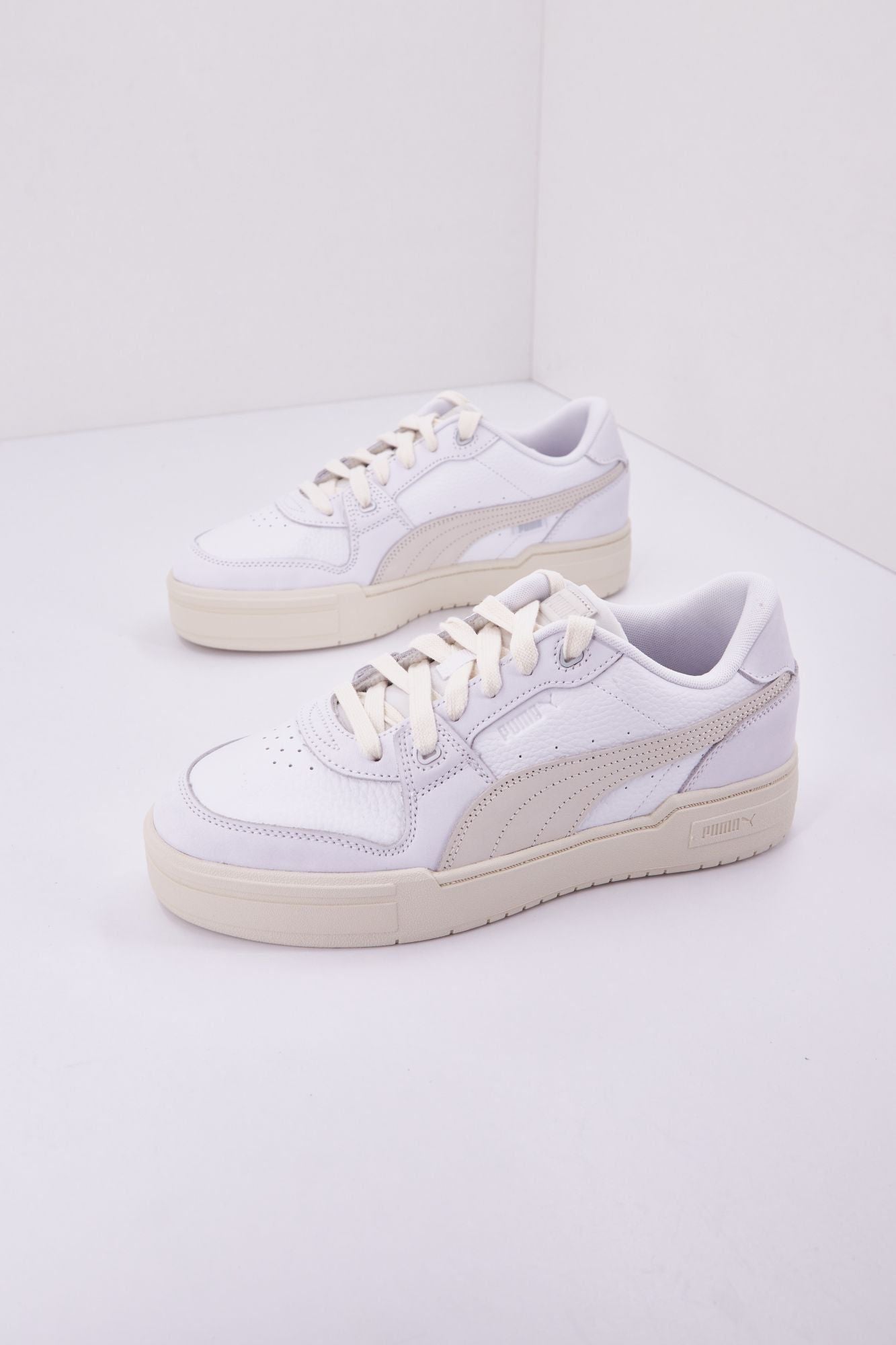 PUMA CA PRO LUX en color BLANCO (1)