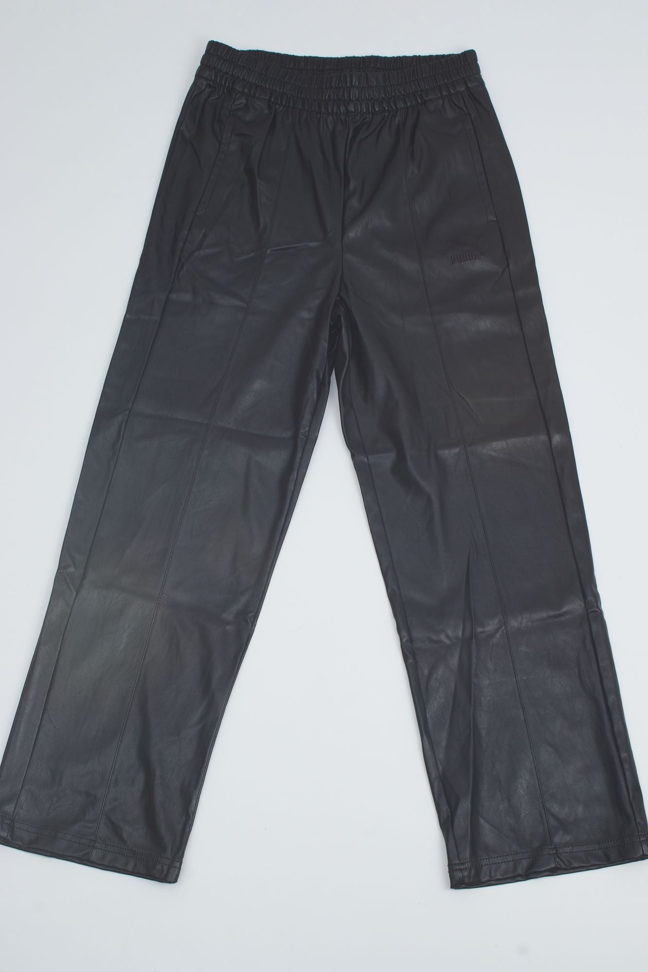 PUMA FAUX LEATHER PANTS en color NEGRO (2)