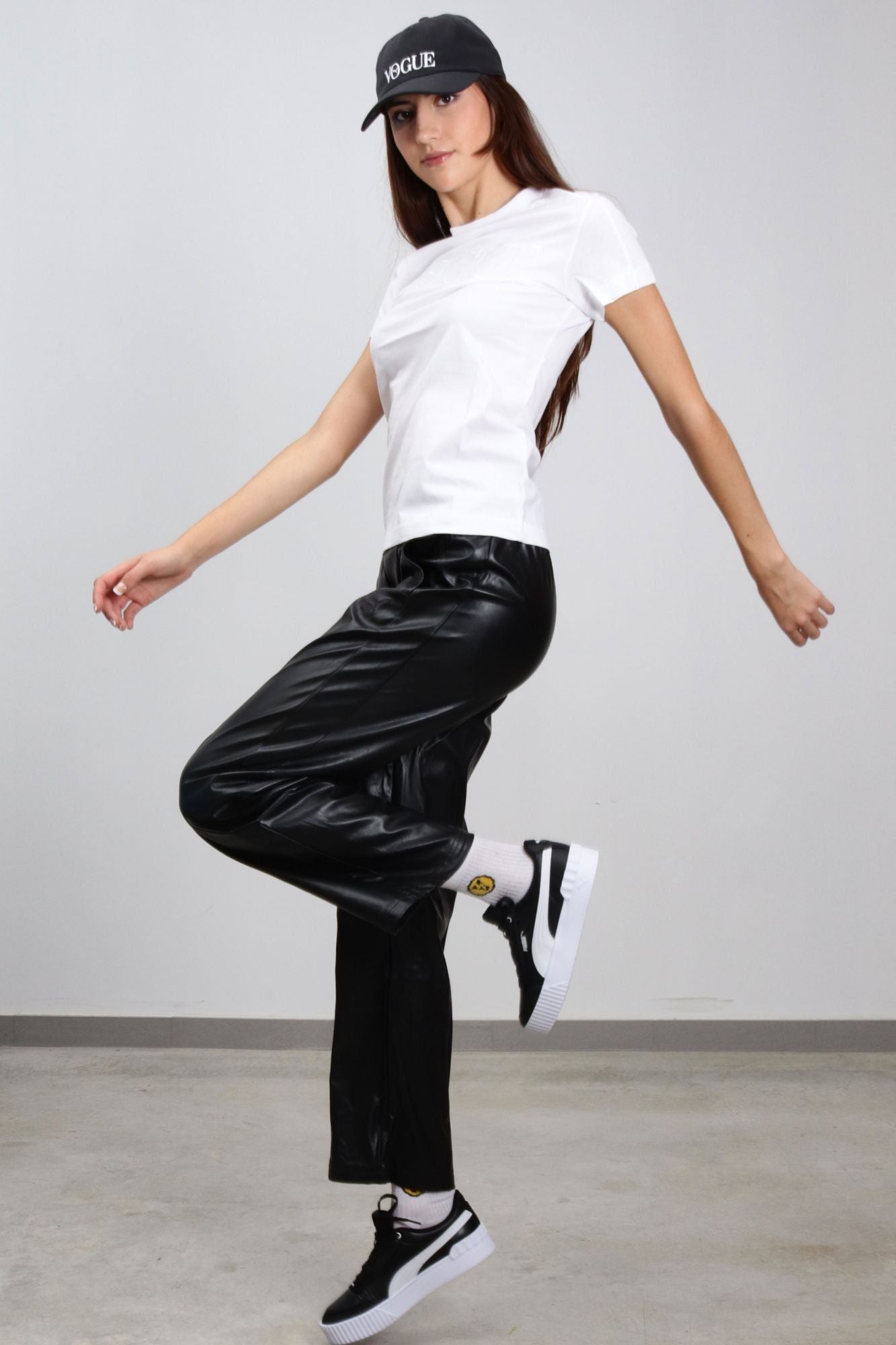 PUMA FAUX LEATHER PANTS en color NEGRO (3)