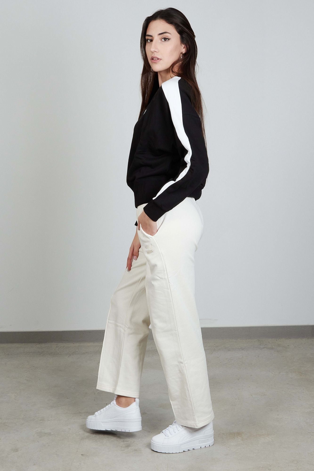 PUMA CREW en color NEGRO (3)