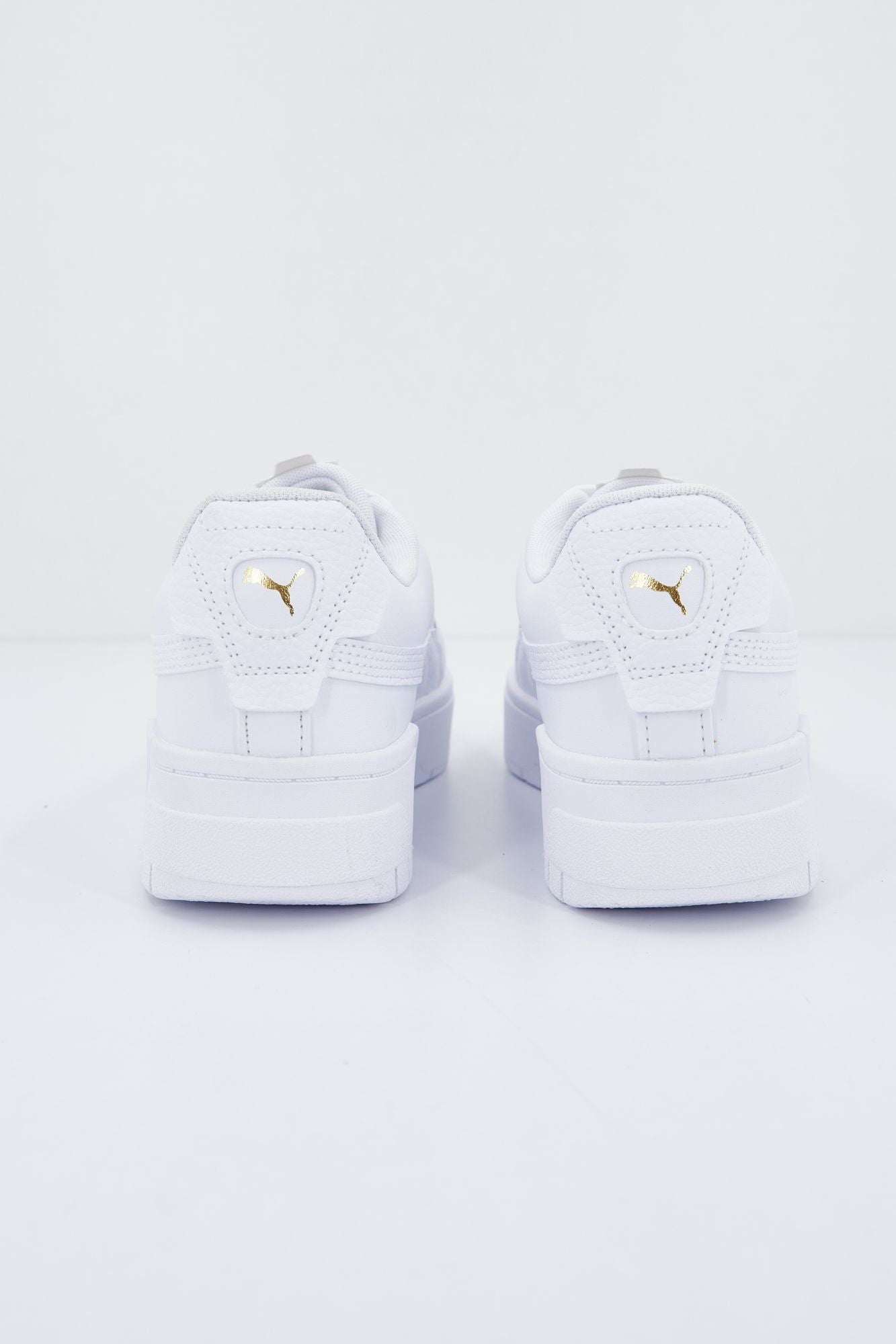 PUMA Cali Dream en color BLANCO (3)