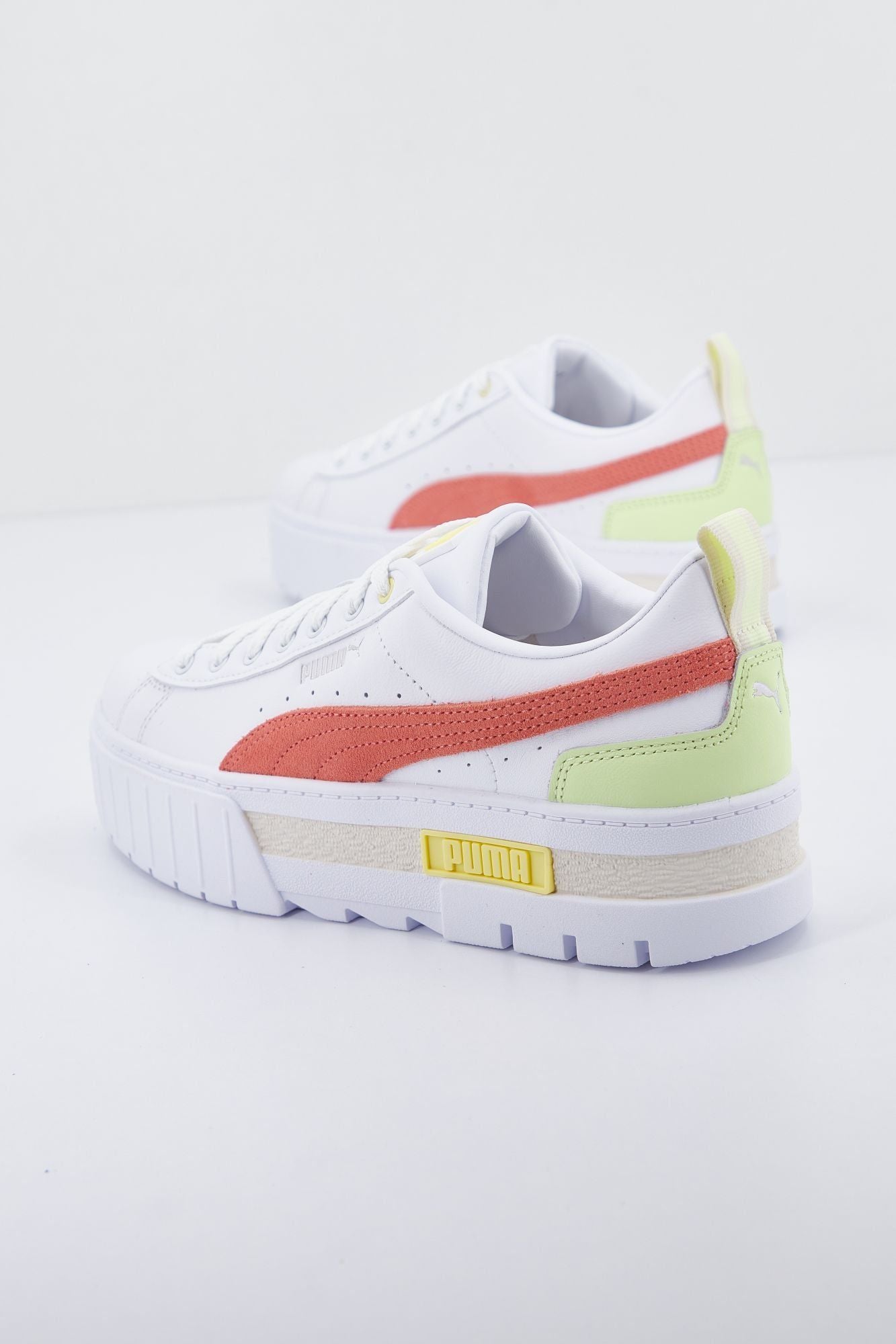 PUMA MAYZE LTH en color BLANCO (3)