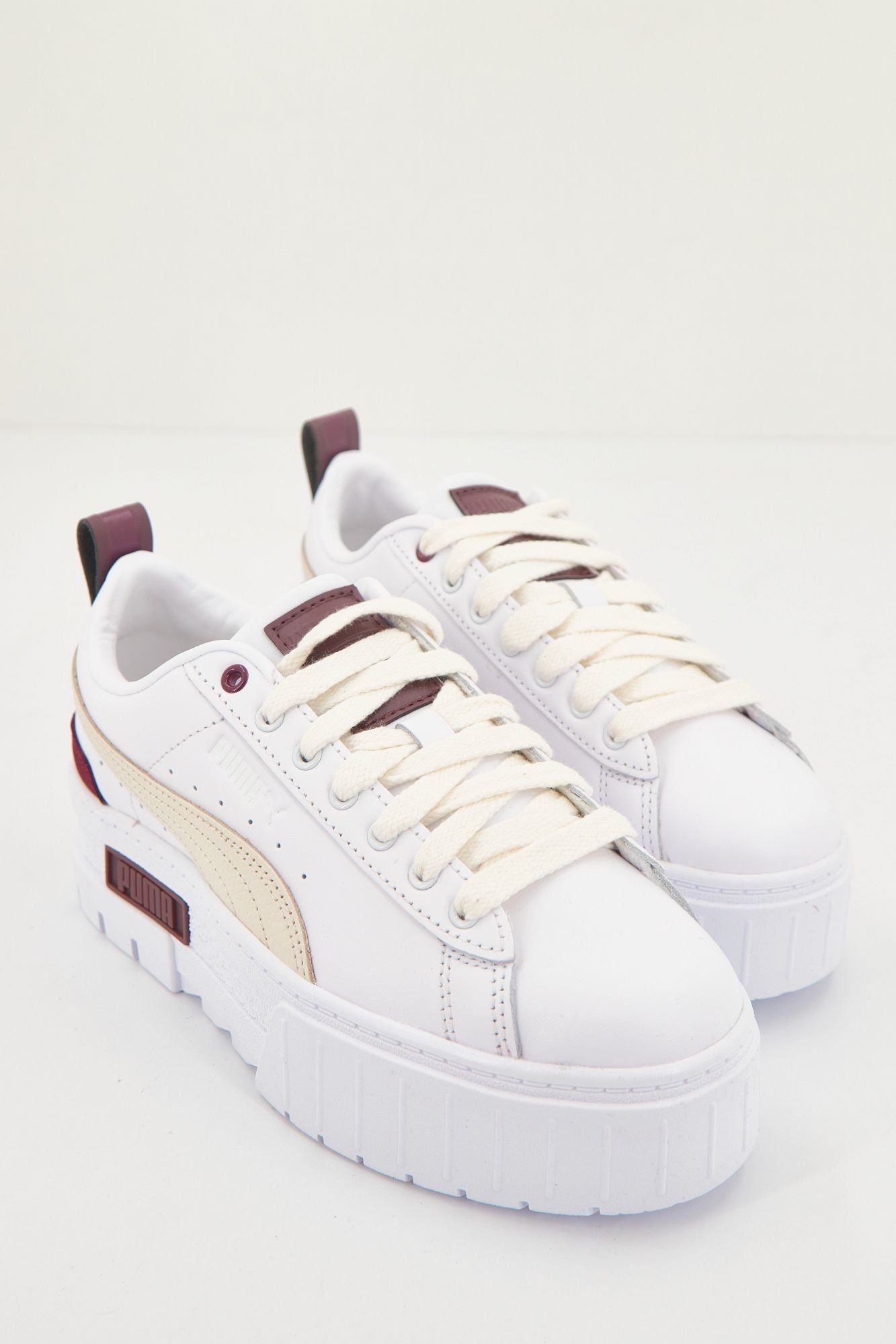PUMA MAYZE LUXE en color BLANCO (4)