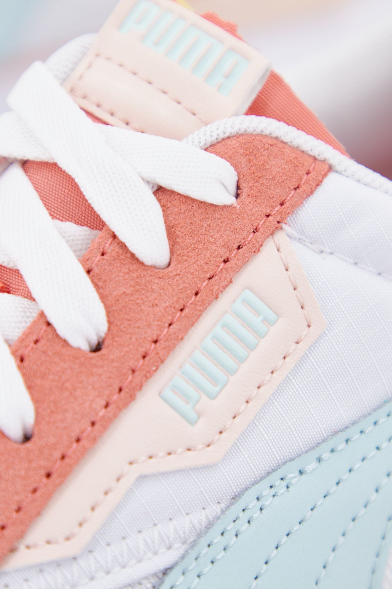 PUMA FUTURE RIDER SOFT en color ROSA (4)