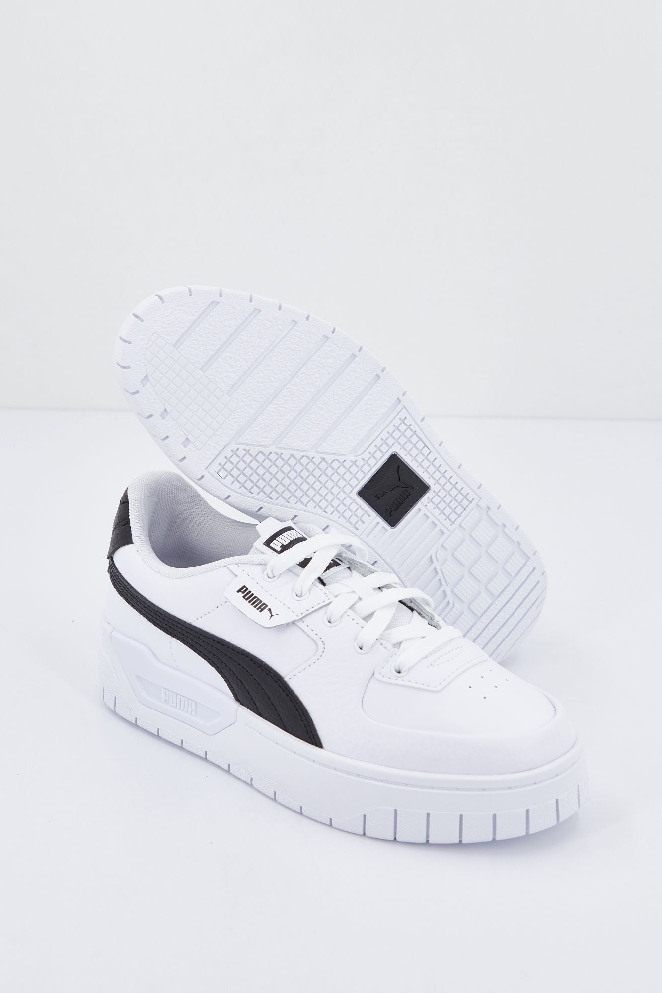 PUMA CALI DREAM en color BLANCO (1)