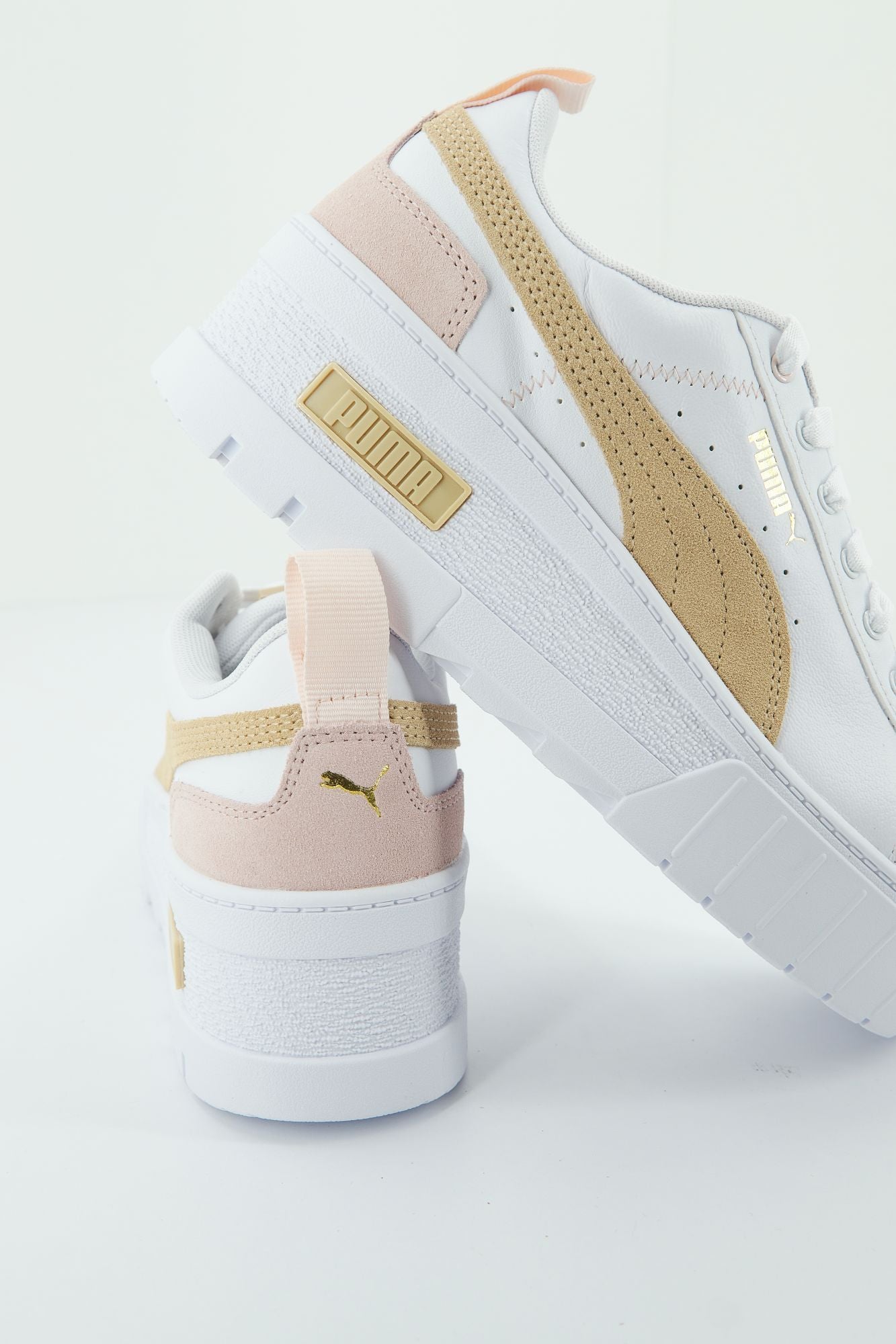 PUMA MAYZE WEDGE PASTEL WNS en color BLANCO (3)