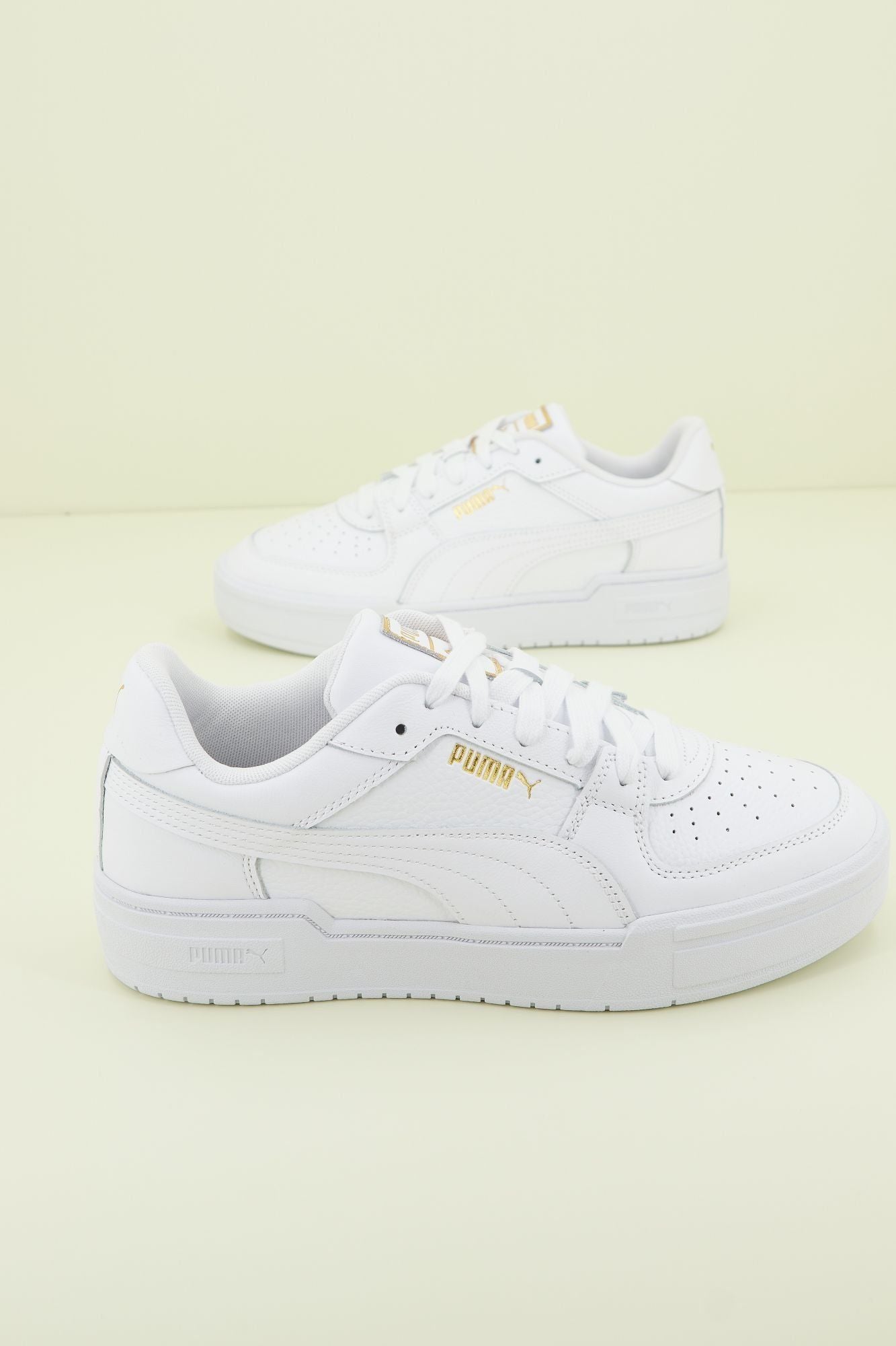 PUMA PRO CLASSIC en color BLANCO (1)