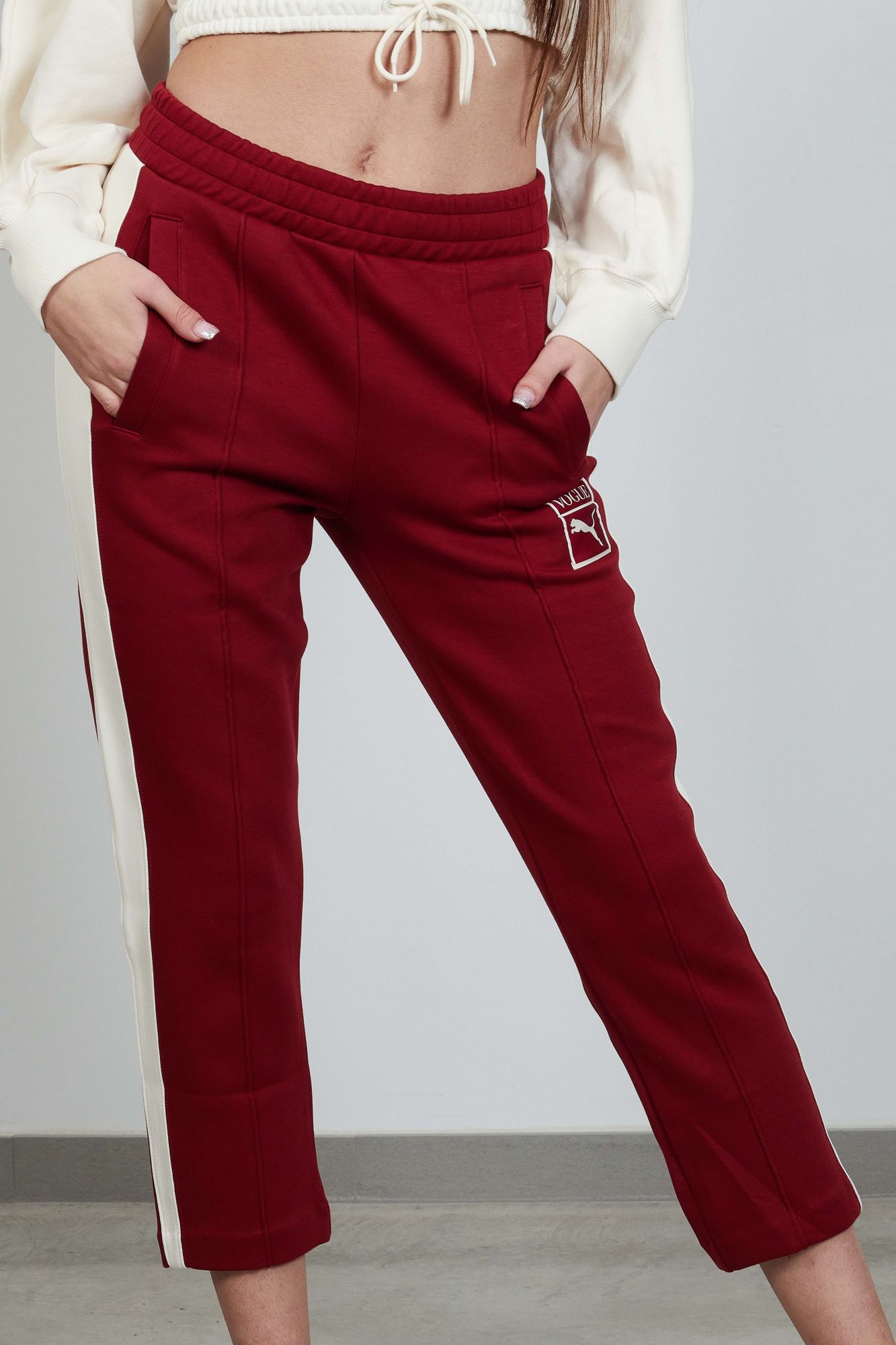 PUMA PANTALONES PUMA X VOGUE T7 PANTS DK en color ROJO (1)