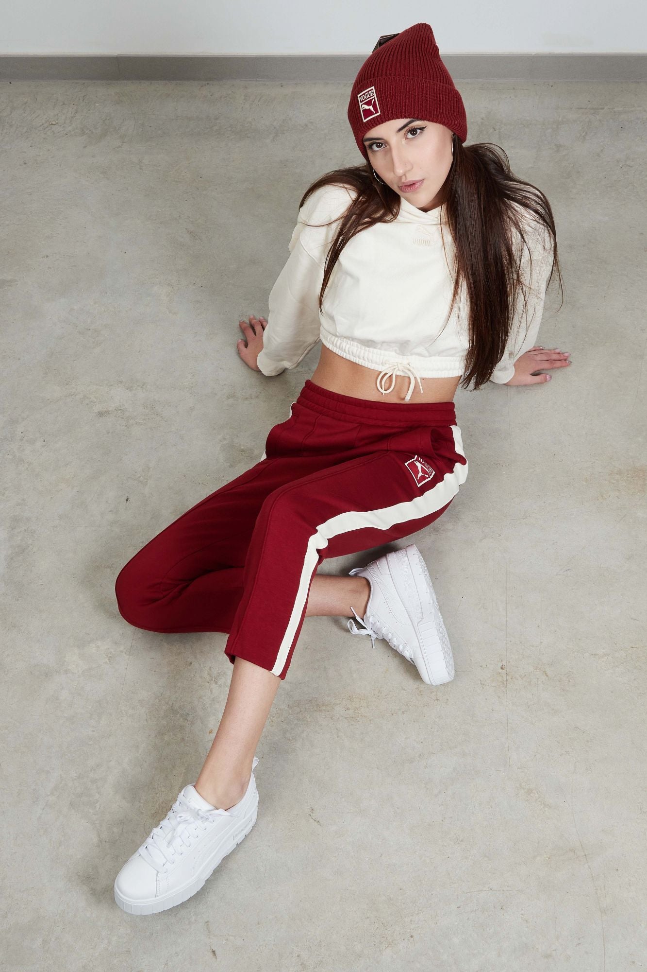 PUMA PANTALONES PUMA X VOGUE T7 PANTS DK en color ROJO (2)