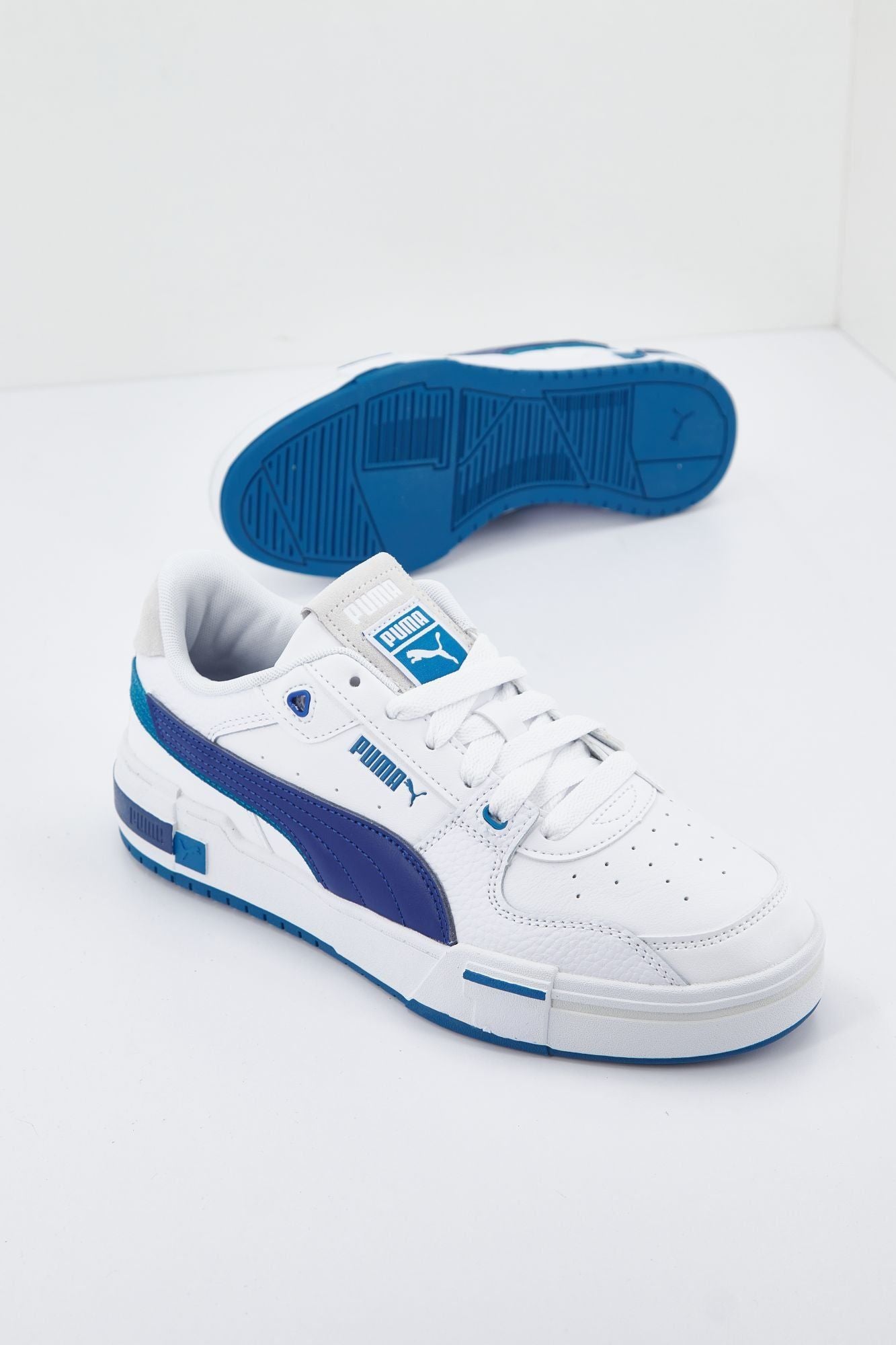 PUMA CA PRO GLITCH en color BLANCO (1)