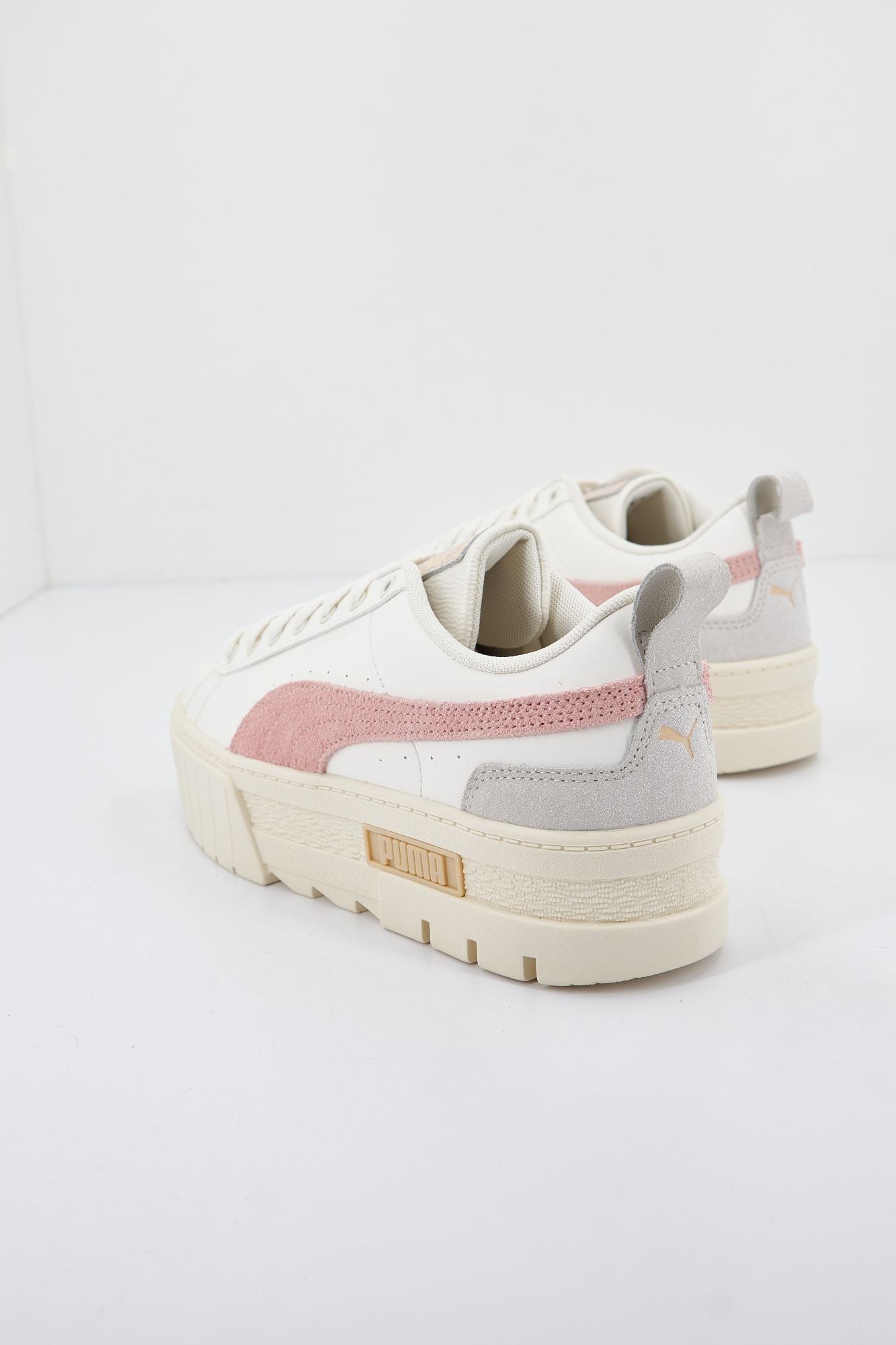 PUMA MAYZE THRIFTED WNS en color BLANCO (3)